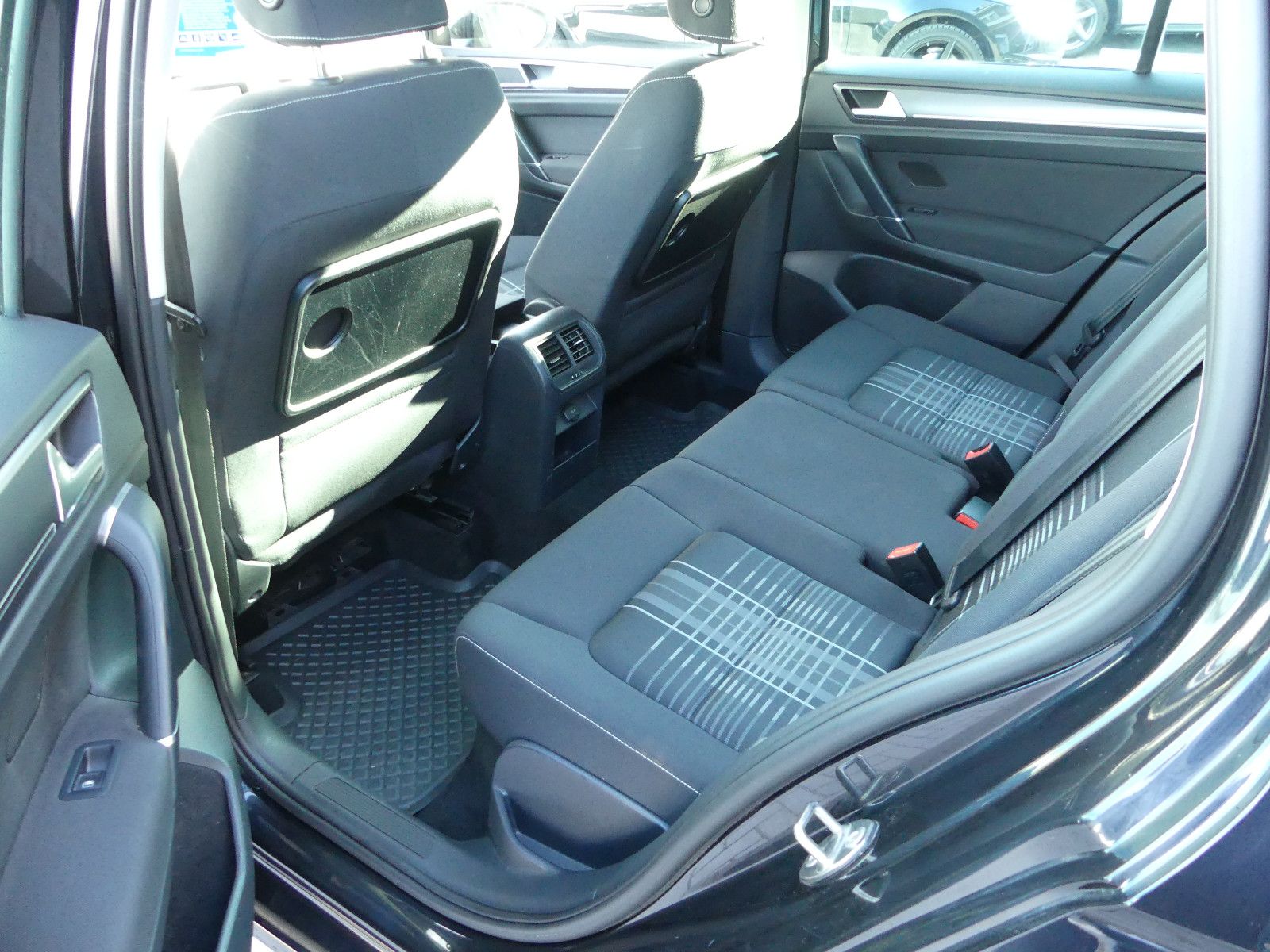 Fahrzeugabbildung Volkswagen Golf Sportsvan VII Lounge BMT/Start-Stopp*2.Hand