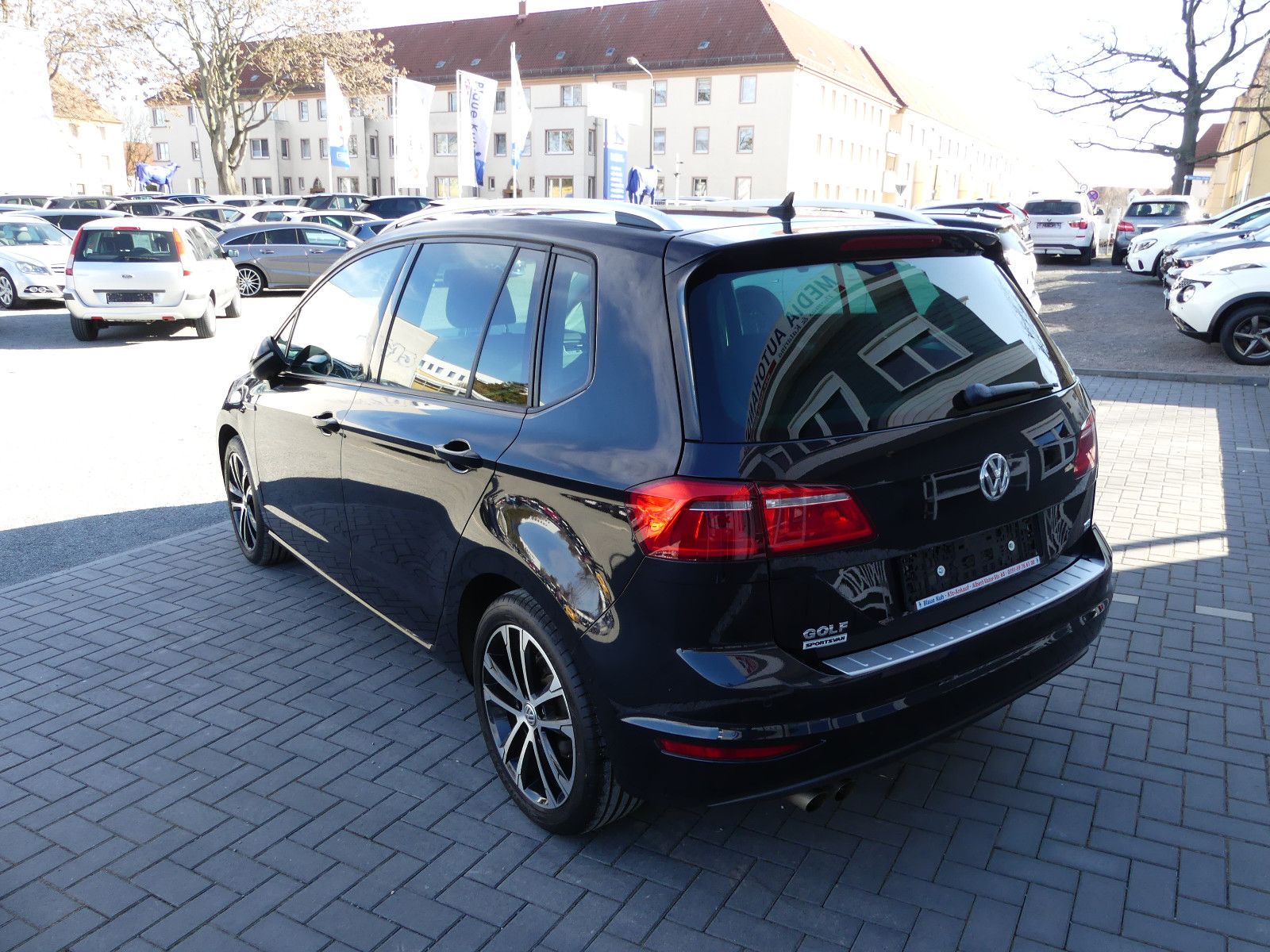 Fahrzeugabbildung Volkswagen Golf Sportsvan VII Lounge BMT/Start-Stopp*2.Hand