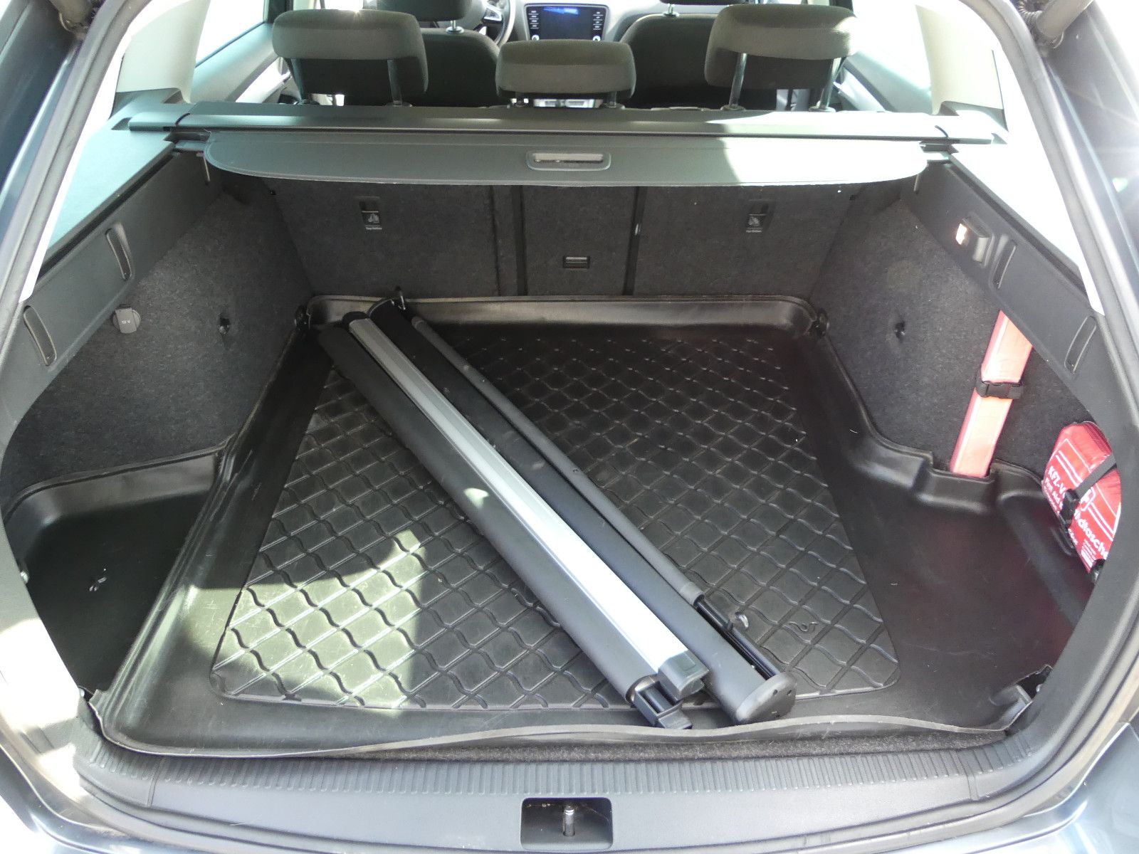 Fahrzeugabbildung SKODA Octavia Combi Ambition*2.HAND*