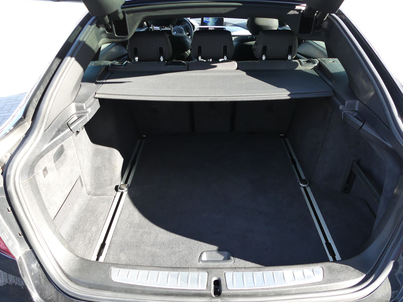 Fahrzeugabbildung BMW 320 3 Gran Turismo 320 d Sport Line