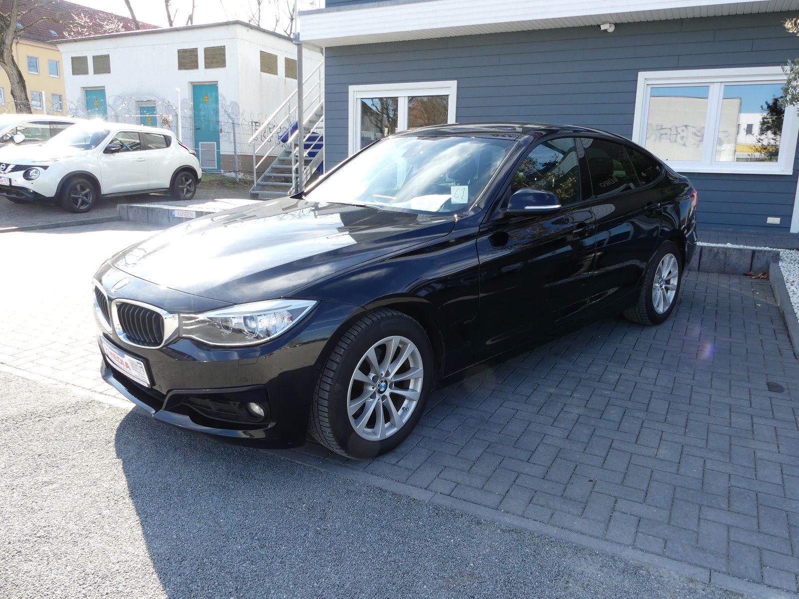 Fahrzeugabbildung BMW 320 3 Gran Turismo 320 d Sport Line