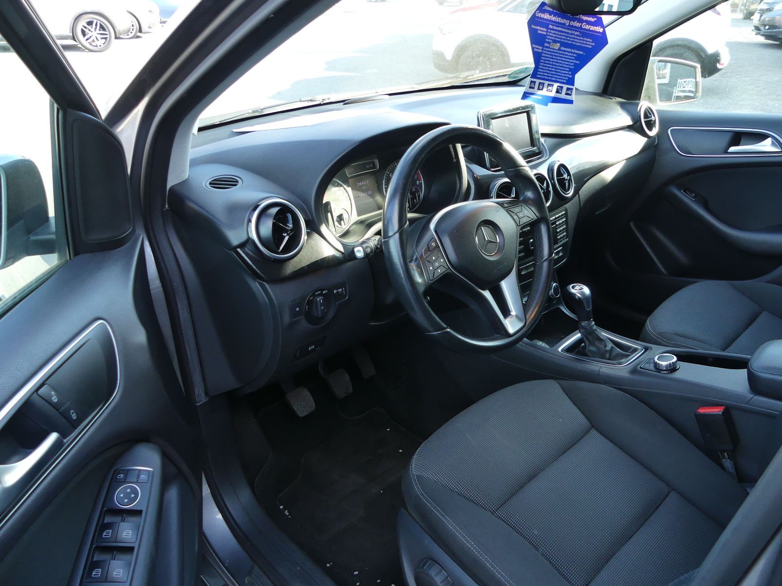 Fahrzeugabbildung Mercedes-Benz B 180 B B 180
