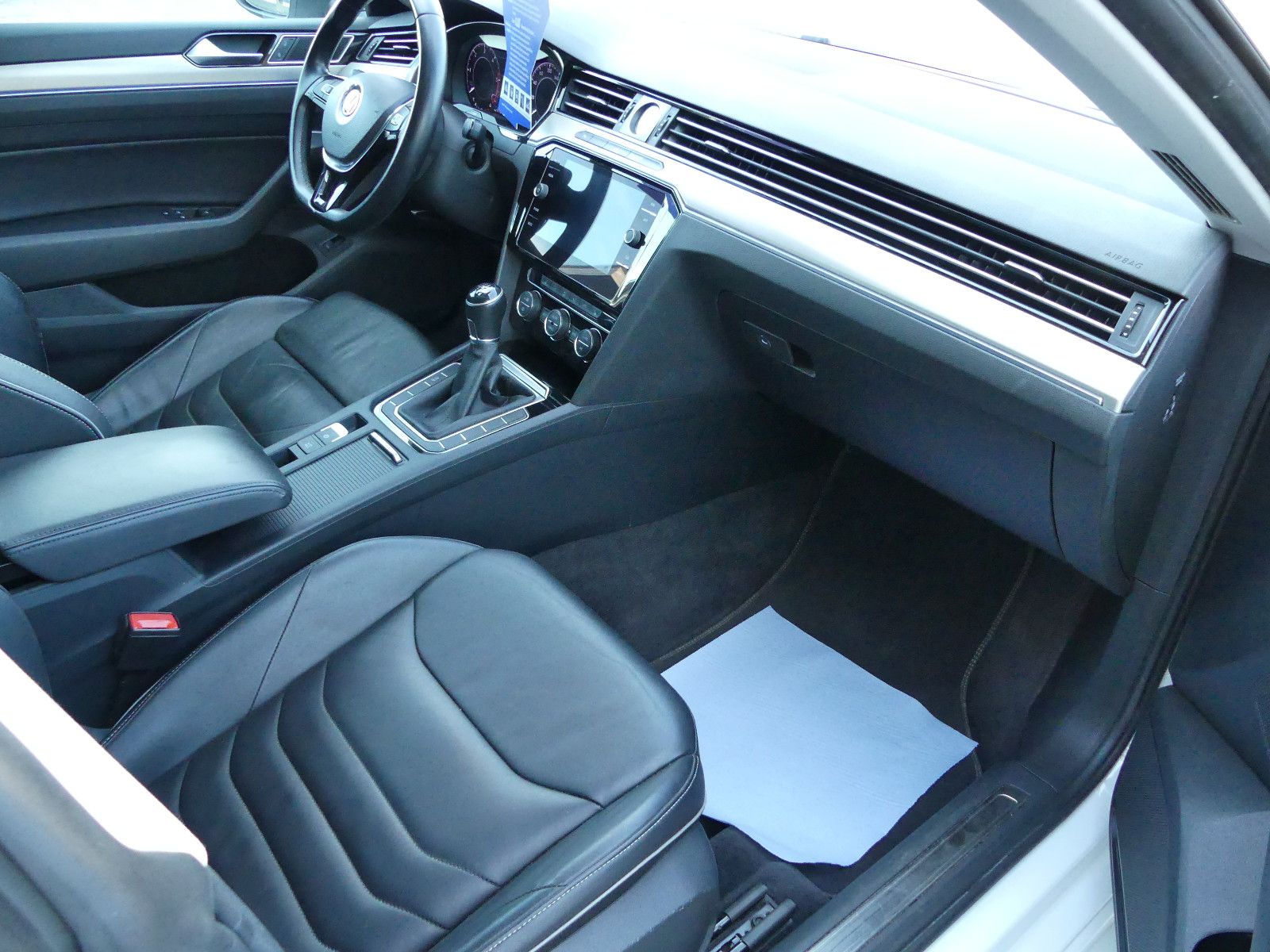 Fahrzeugabbildung Volkswagen Arteon Elegance*2.HAND*