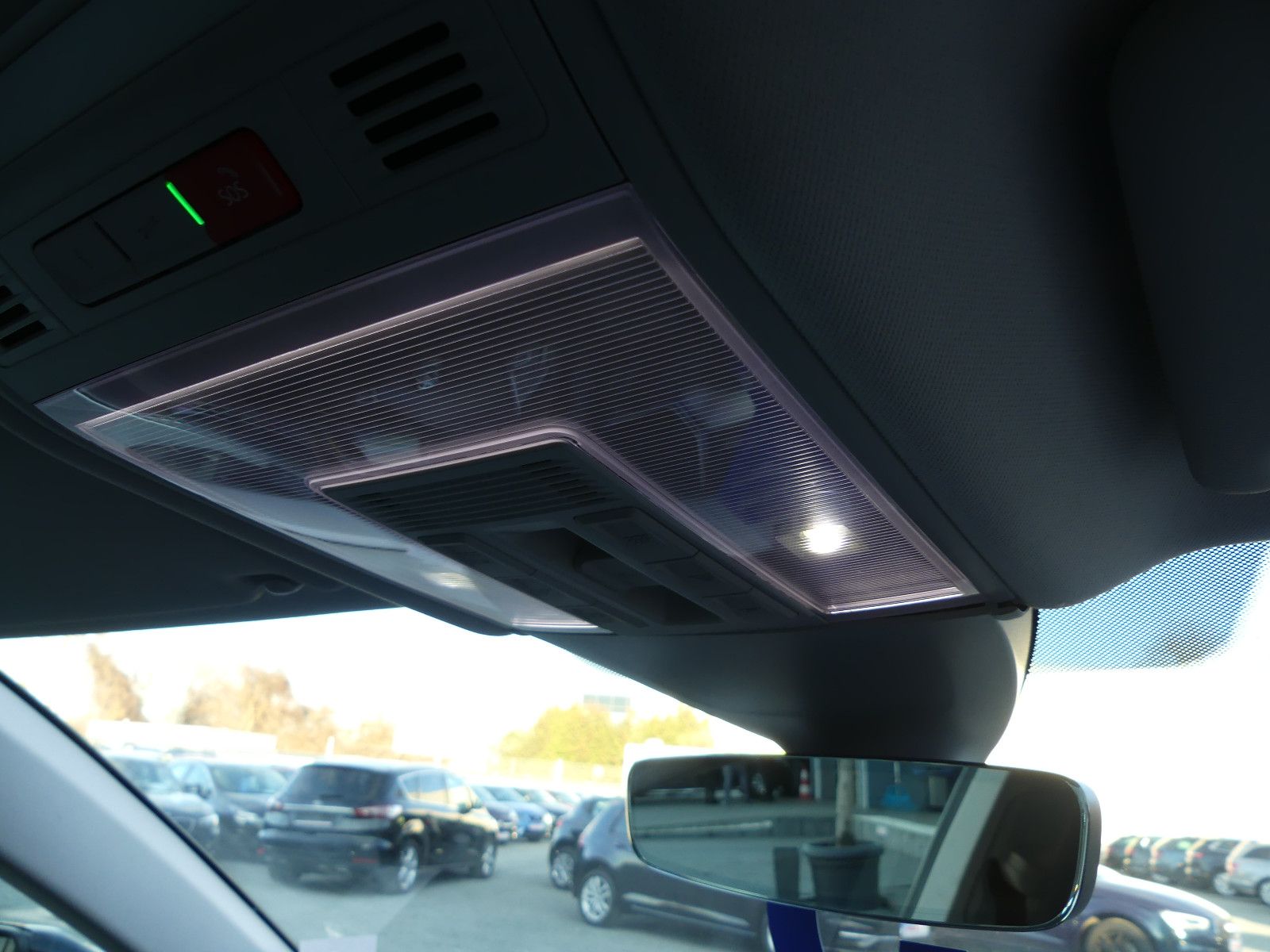 Fahrzeugabbildung Volkswagen Arteon Elegance*2.HAND*