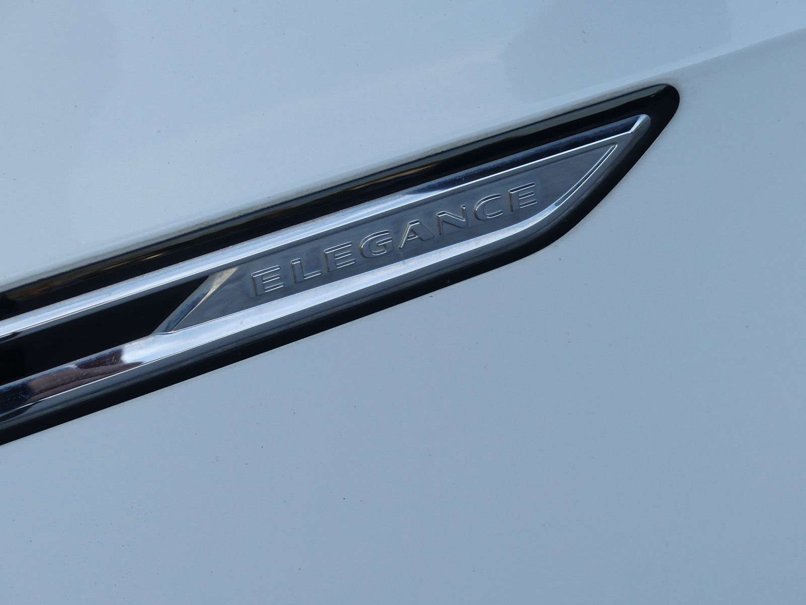 Fahrzeugabbildung Volkswagen Arteon Elegance*2.HAND*