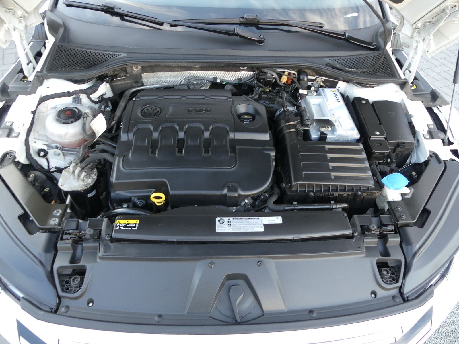 Fahrzeugabbildung Volkswagen Arteon Elegance*2.HAND*