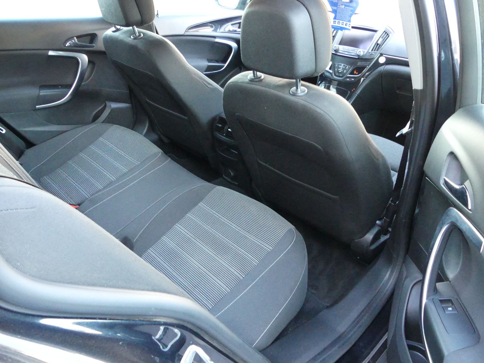 Fahrzeugabbildung Opel Insignia A Sports Tourer Innovation 4x4