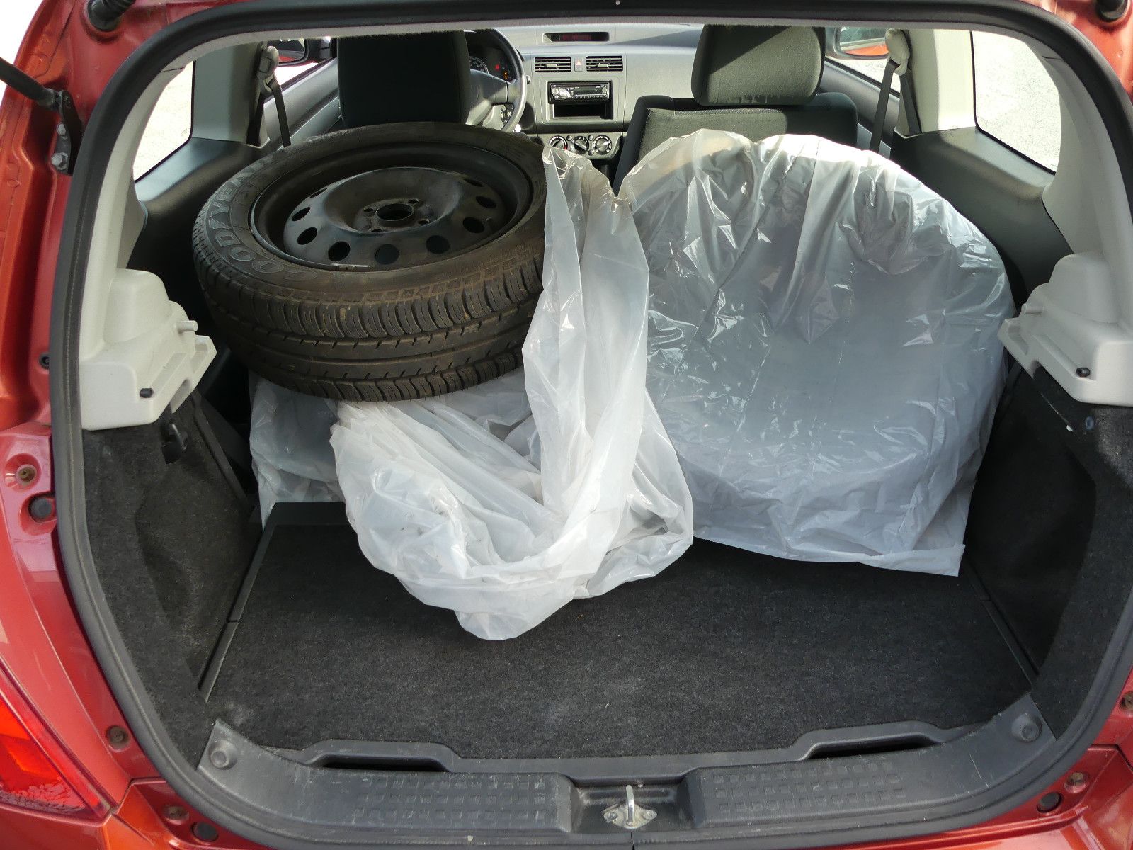 Fahrzeugabbildung Suzuki Swift Lim. Classic"2.HAND"90TKM"