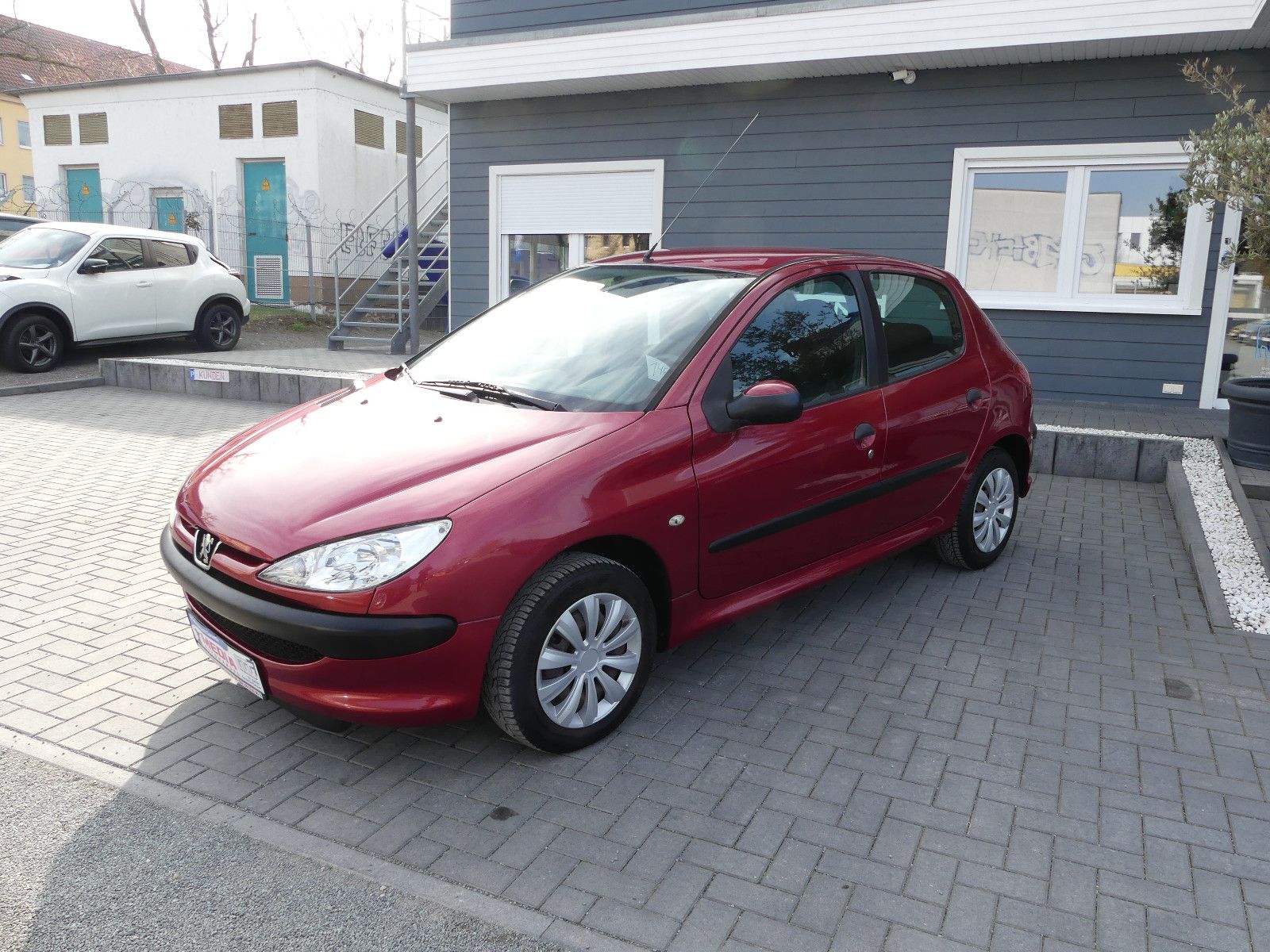 Fahrzeugabbildung Peugeot 206 JBL, * NUR 84.000KM*