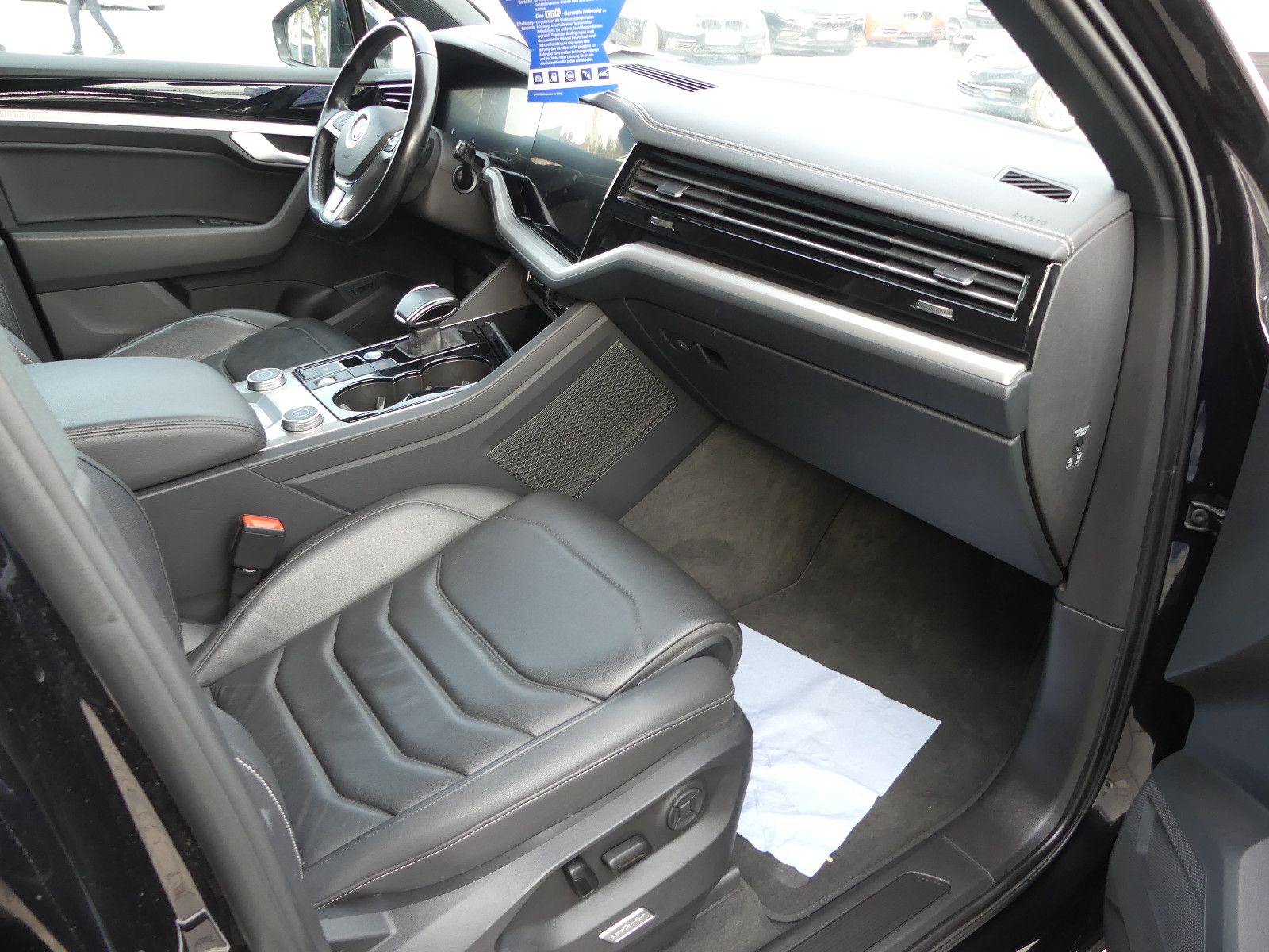 Fahrzeugabbildung Volkswagen Touareg . 4Motion
