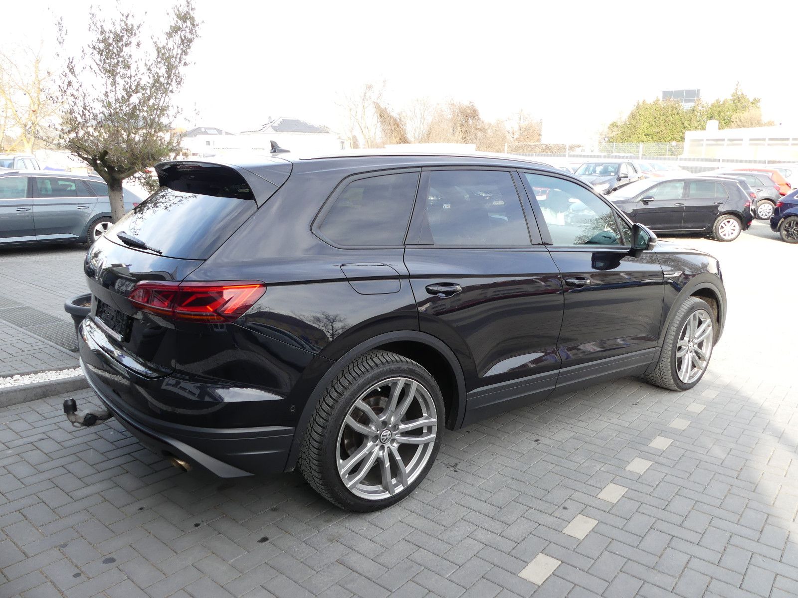 Fahrzeugabbildung Volkswagen Touareg . 4Motion