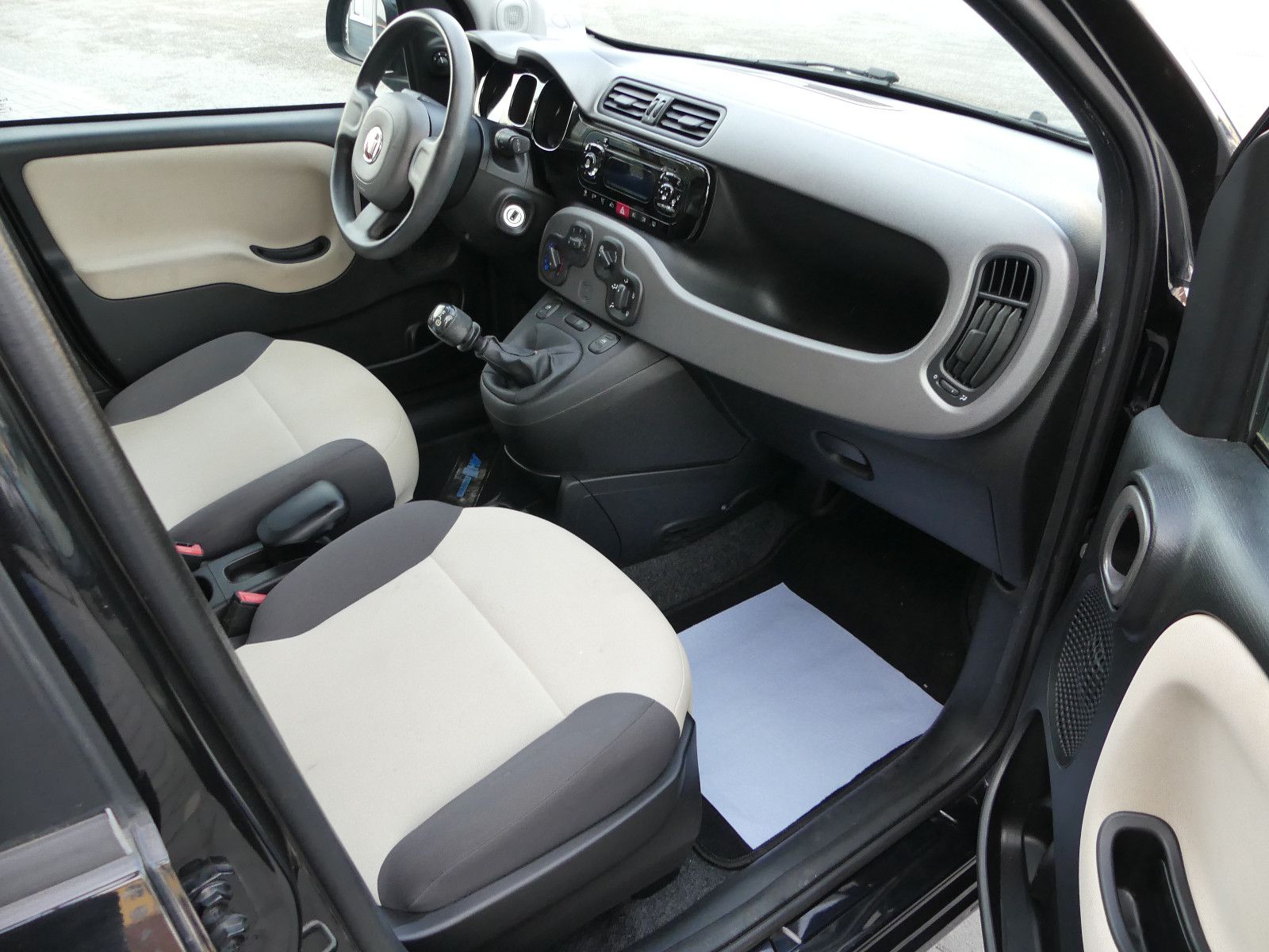 Fahrzeugabbildung Fiat Panda Lounge"2.HAND"83TKM"