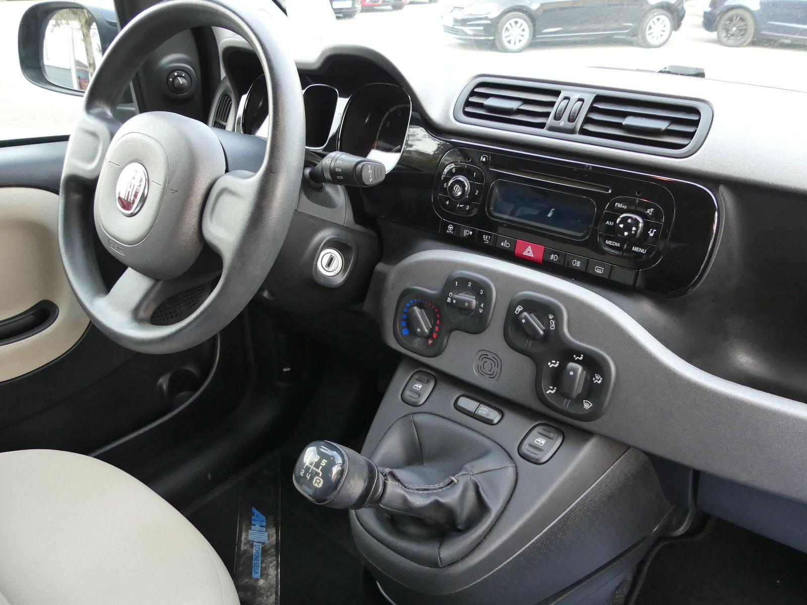 Fahrzeugabbildung Fiat Panda Lounge"2.HAND"83TKM"