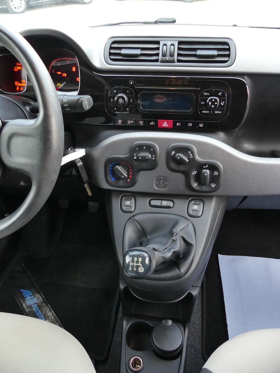 Fahrzeugabbildung Fiat Panda Lounge"2.HAND"83TKM"