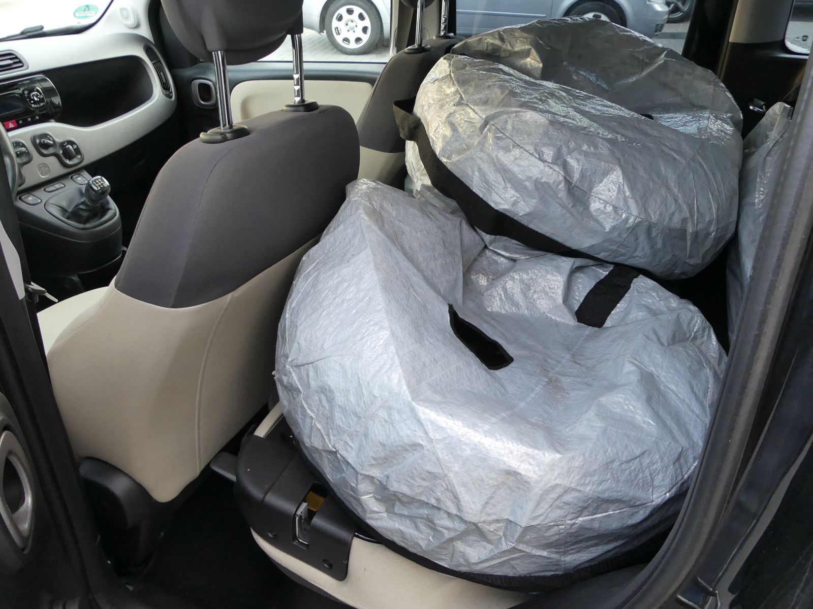 Fahrzeugabbildung Fiat Panda Lounge"2.HAND"83TKM"