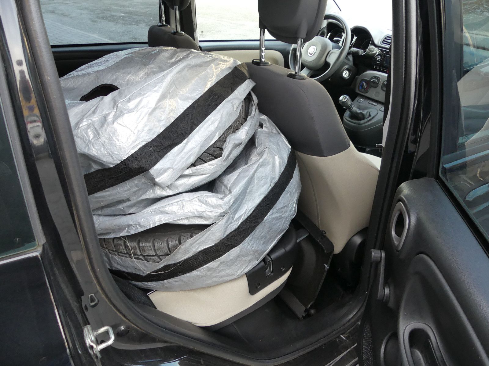 Fahrzeugabbildung Fiat Panda Lounge"2.HAND"83TKM"