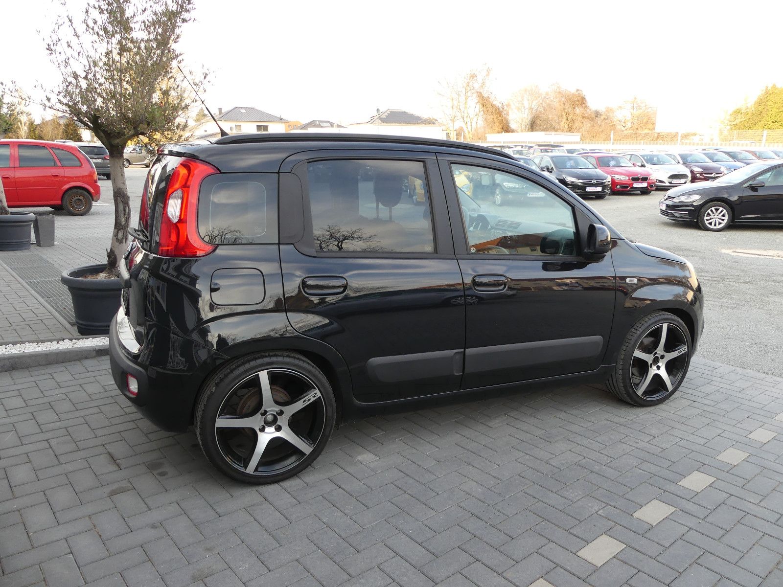 Fahrzeugabbildung Fiat Panda Lounge"2.HAND"83TKM"