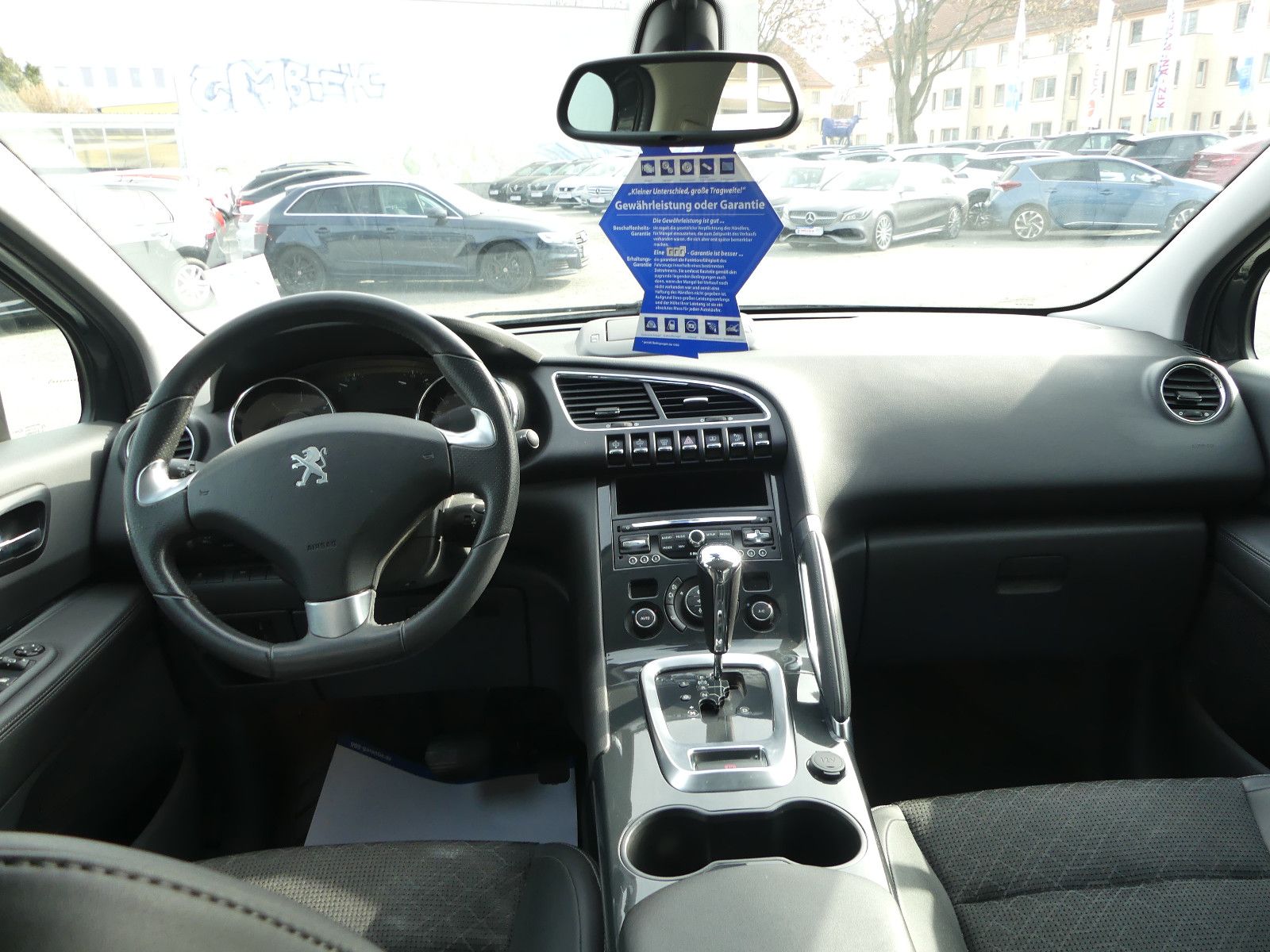 Fahrzeugabbildung Peugeot 3008 Allure, Automatik