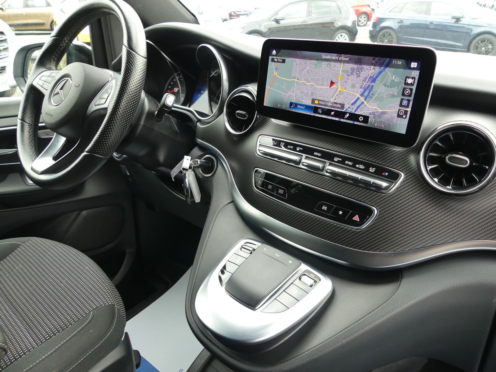 Fahrzeugabbildung Mercedes-Benz V 250 EDITION AMG-LINE, *KOMPAKT*