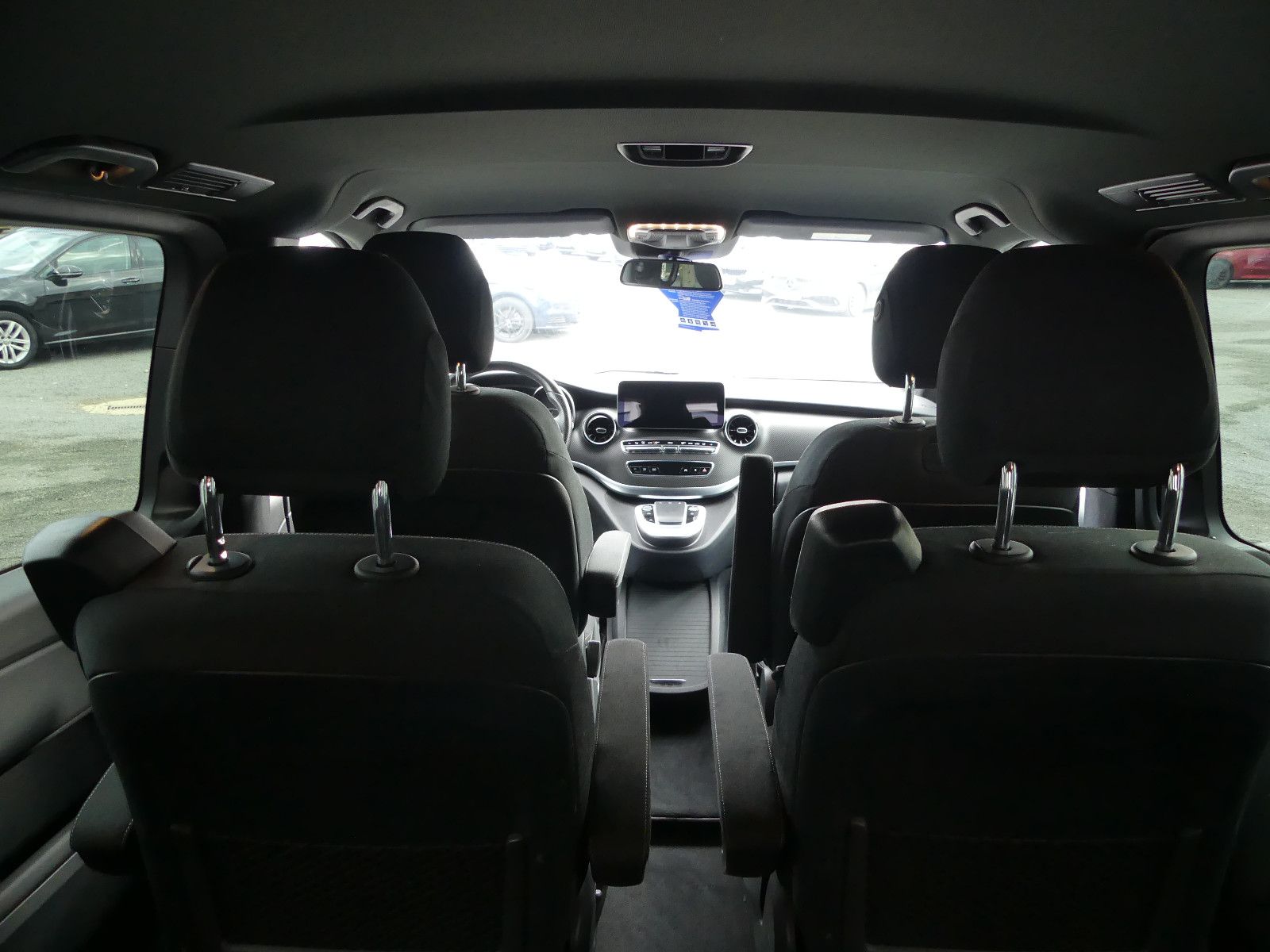 Fahrzeugabbildung Mercedes-Benz V 250 EDITION AMG-LINE, *KOMPAKT*