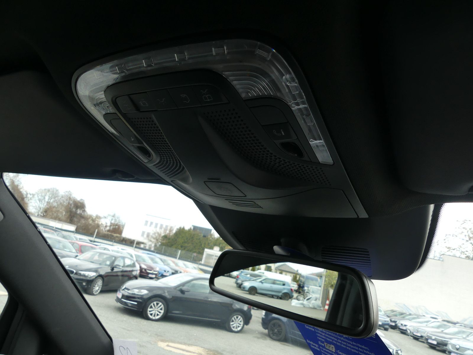 Fahrzeugabbildung Mercedes-Benz V 250 EDITION AMG-LINE, *KOMPAKT*