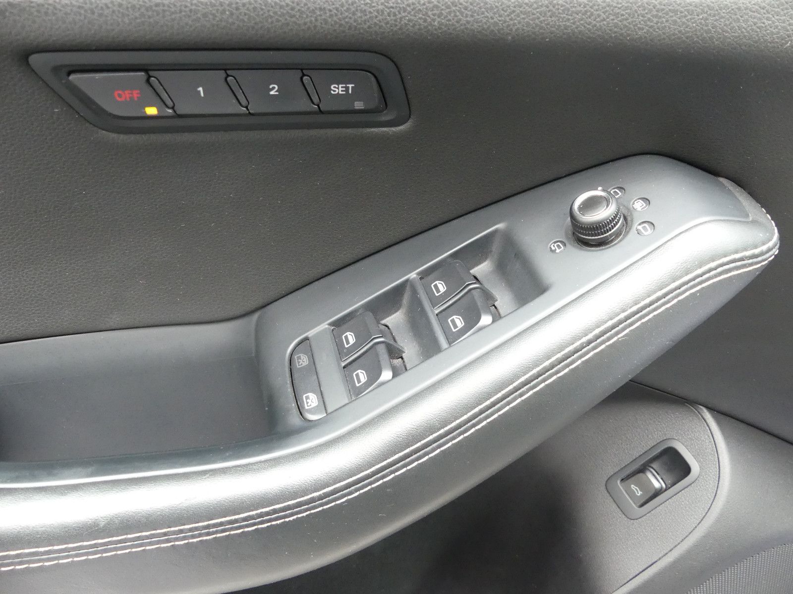 Fahrzeugabbildung Audi Q5 3.0 TDI 176 kW quattro"106TKM"