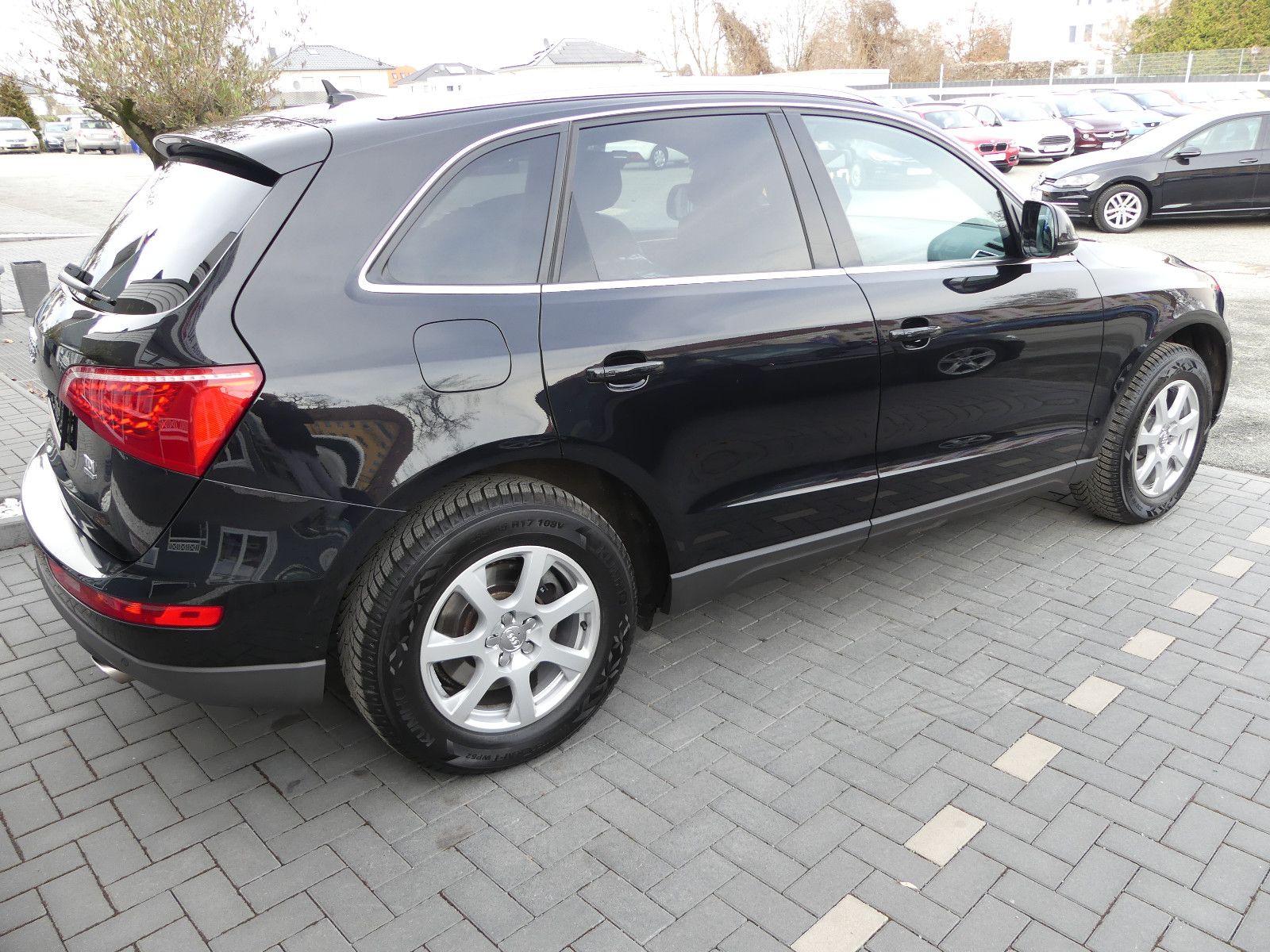 Fahrzeugabbildung Audi Q5 3.0 TDI 176 kW quattro"106TKM"