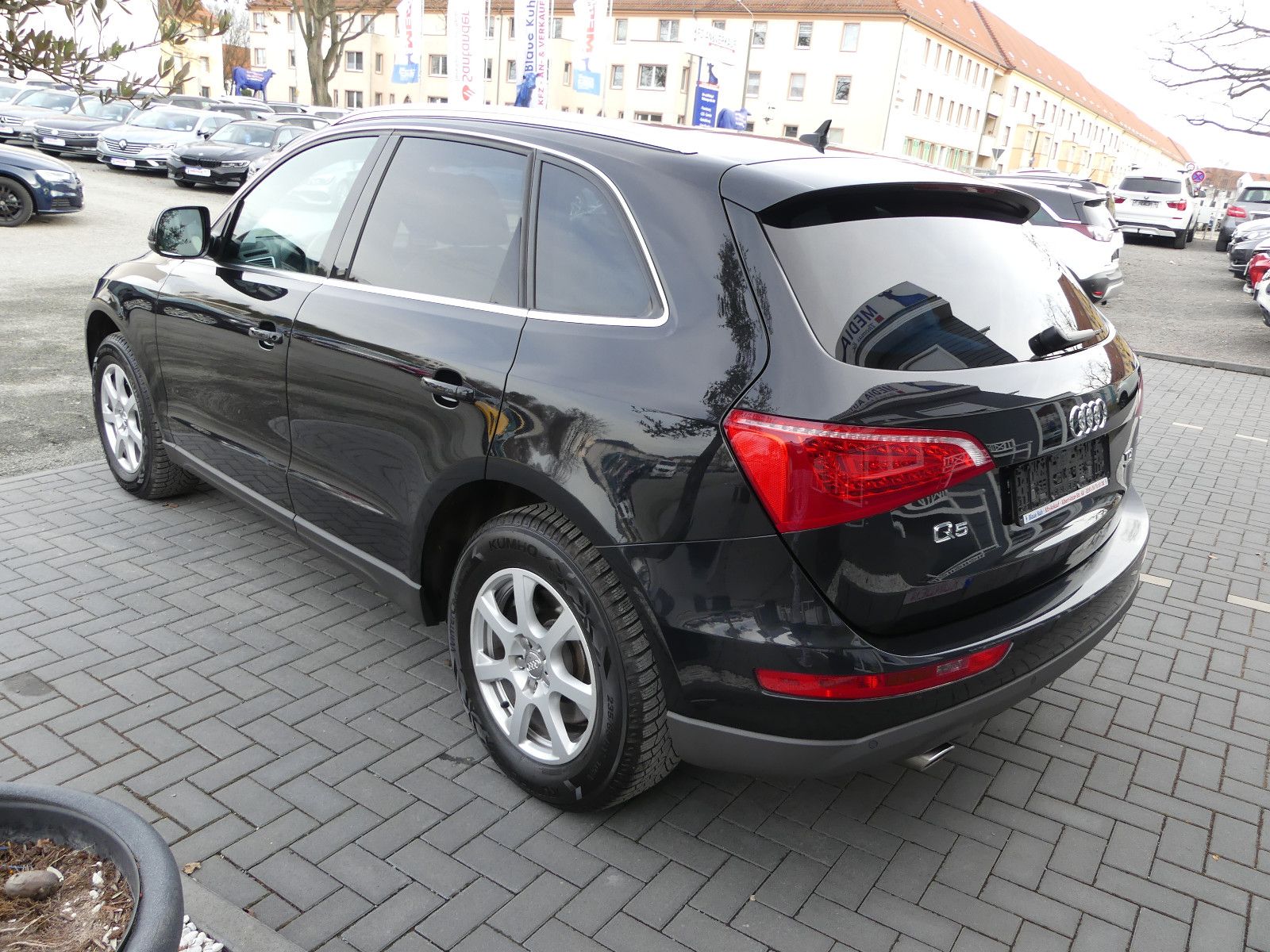 Fahrzeugabbildung Audi Q5 3.0 TDI 176 kW quattro"106TKM"