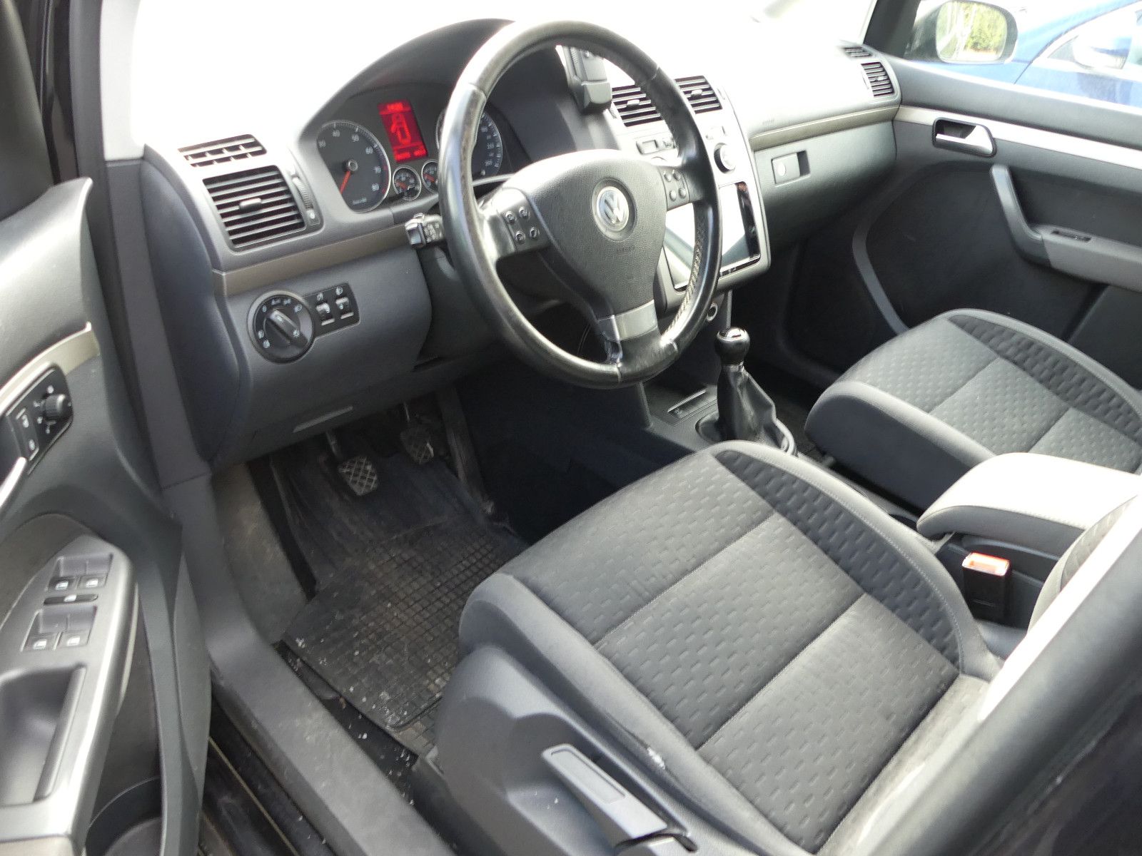 Fahrzeugabbildung Volkswagen Touran Trendline