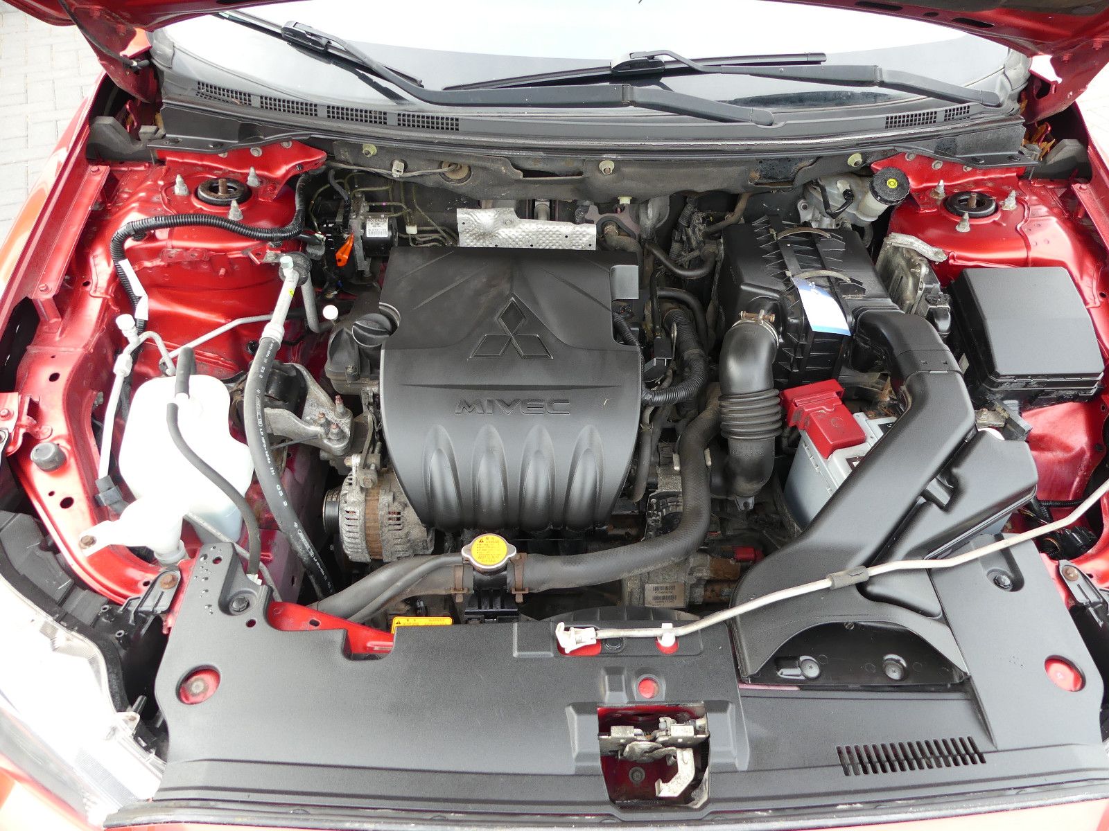 Fahrzeugabbildung Mitsubishi Lancer Lim. Inform