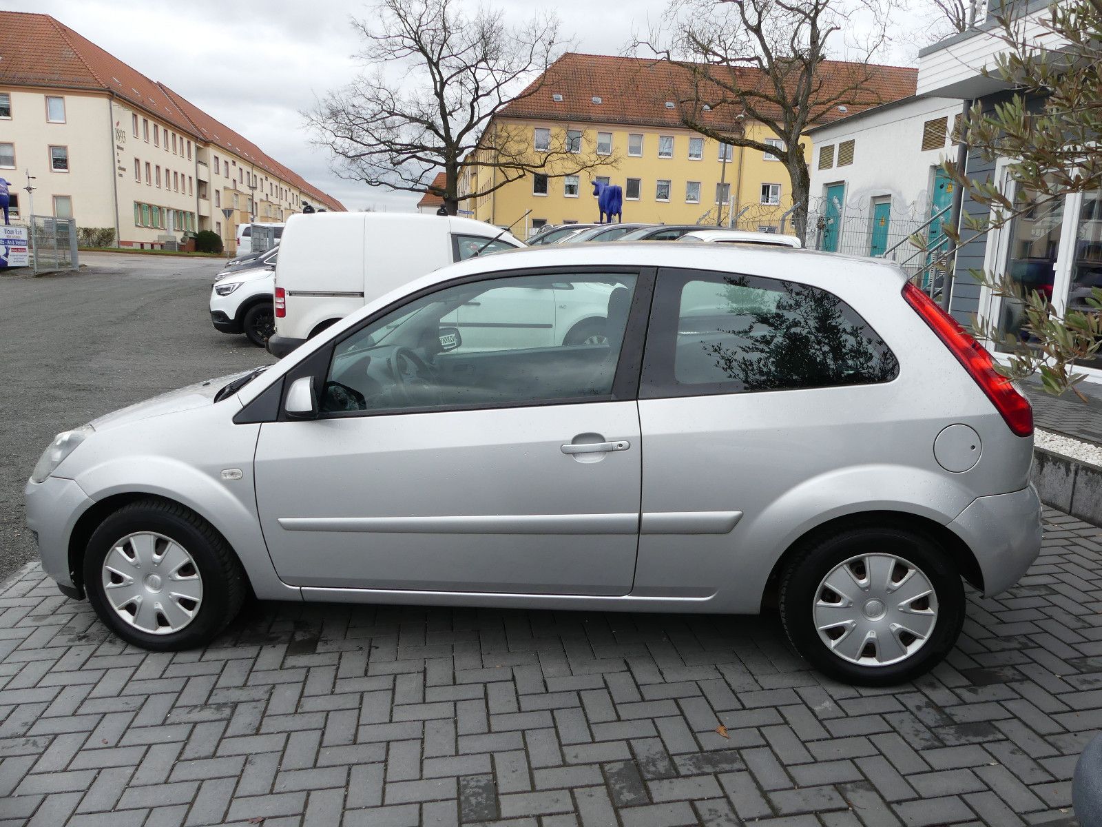 Fahrzeugabbildung Ford Fiesta Style, Automatik, 1,4