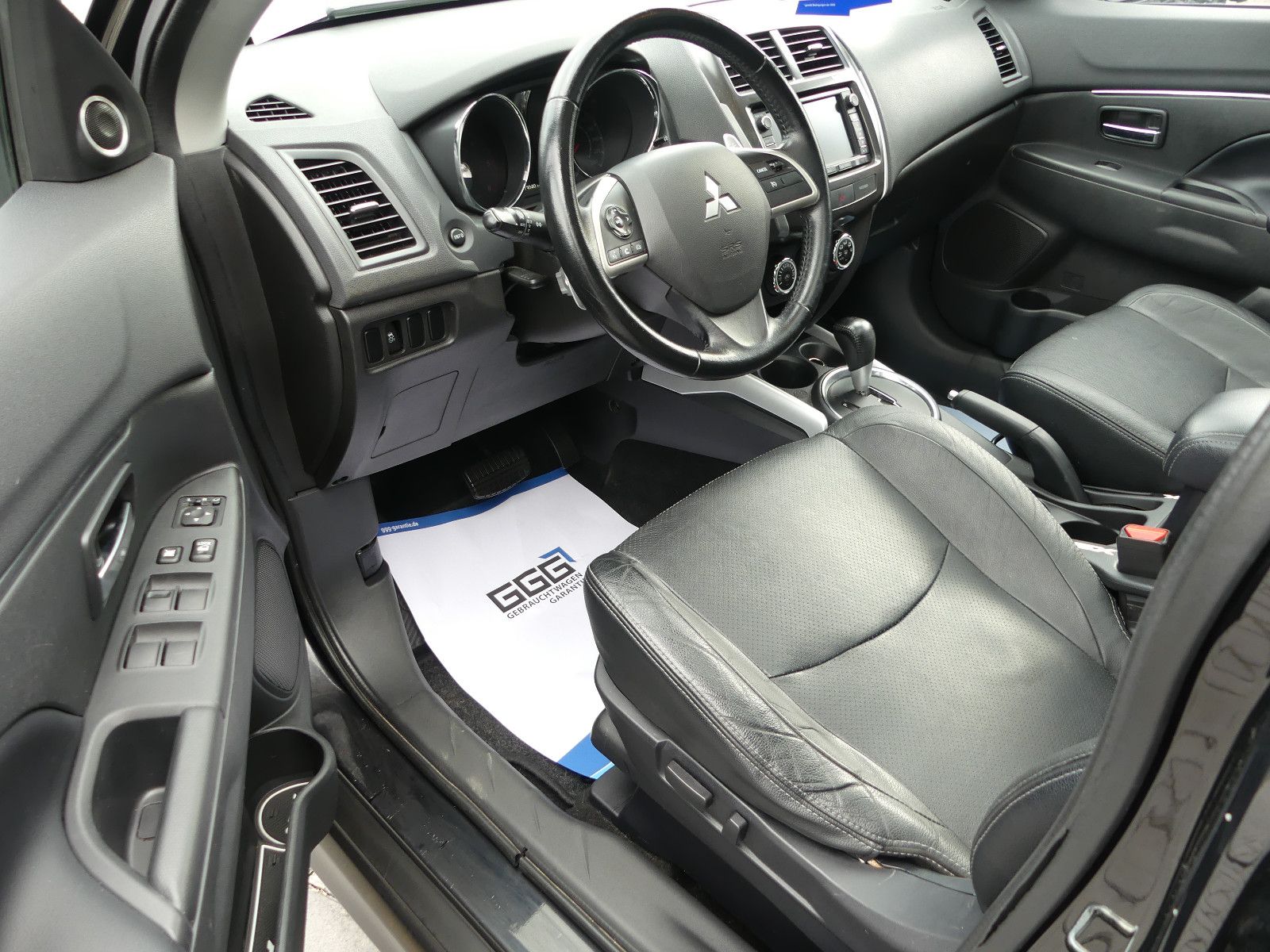 Fahrzeugabbildung Mitsubishi ASX Instyle 4WD"AUTOMATIK"