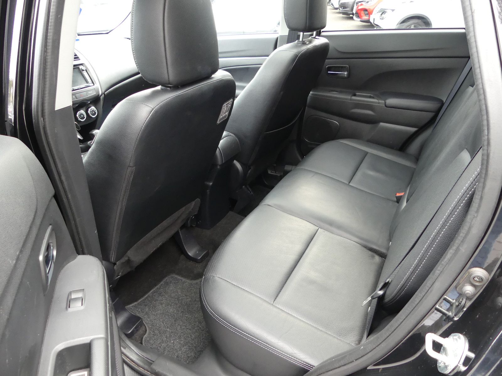 Fahrzeugabbildung Mitsubishi ASX Instyle 4WD"AUTOMATIK"