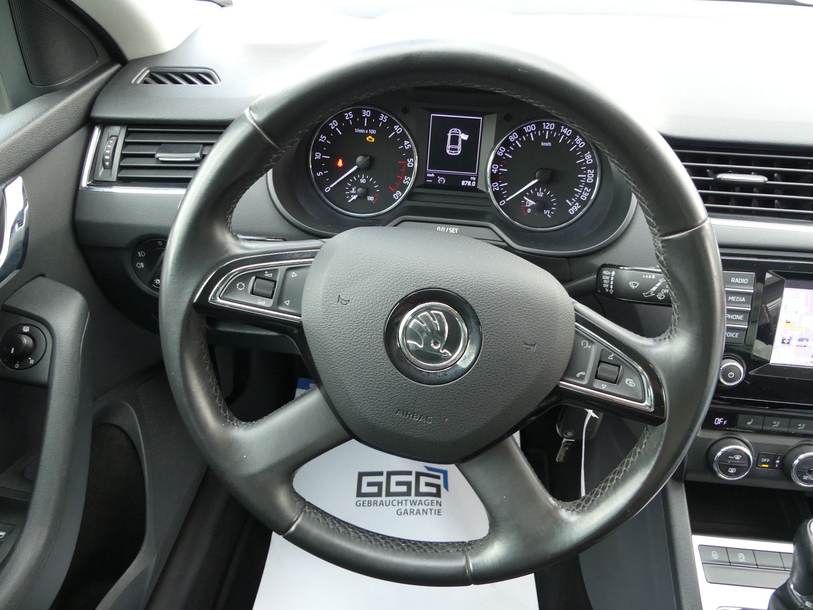 Fahrzeugabbildung SKODA Octavia Combi Elegance"SERVICEHEFT"