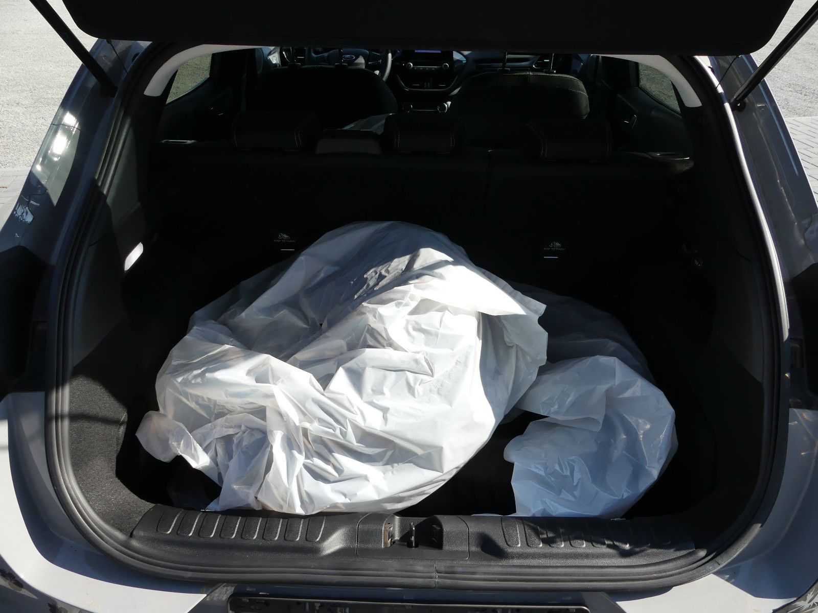 Fahrzeugabbildung Ford Puma Titanium"2.HAND"30TKM"