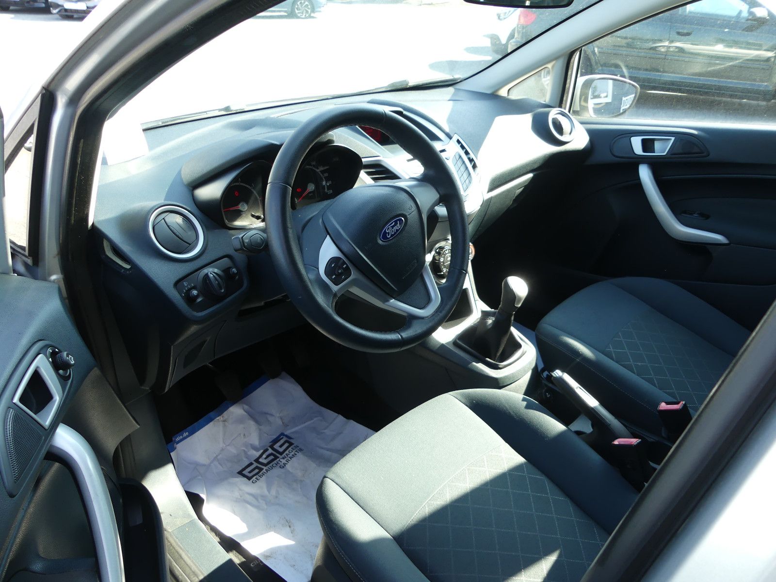 Fahrzeugabbildung Ford Fiesta Champions Edition