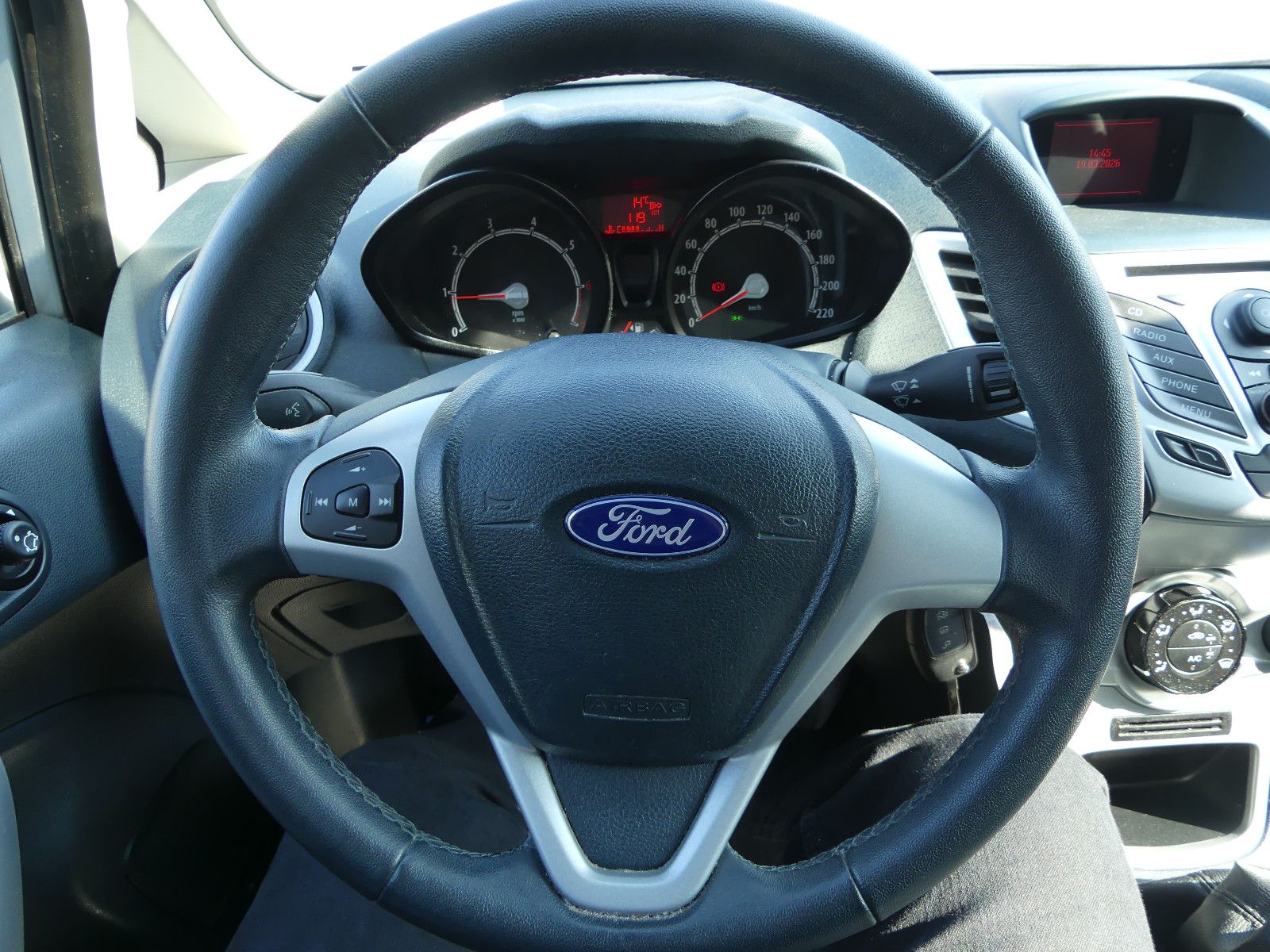 Fahrzeugabbildung Ford Fiesta Champions Edition