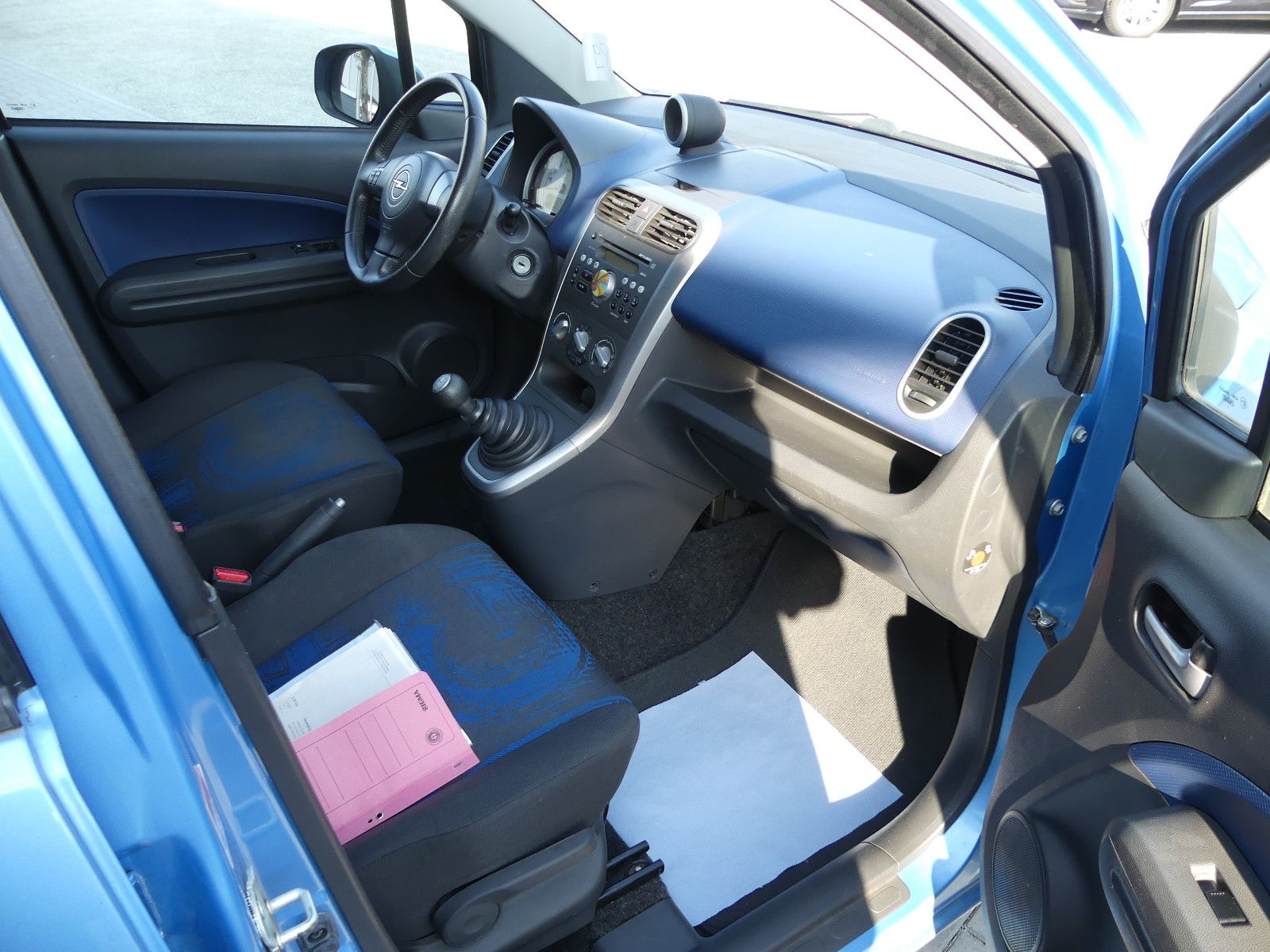 Fahrzeugabbildung Opel Agila B Edition"70TKM"