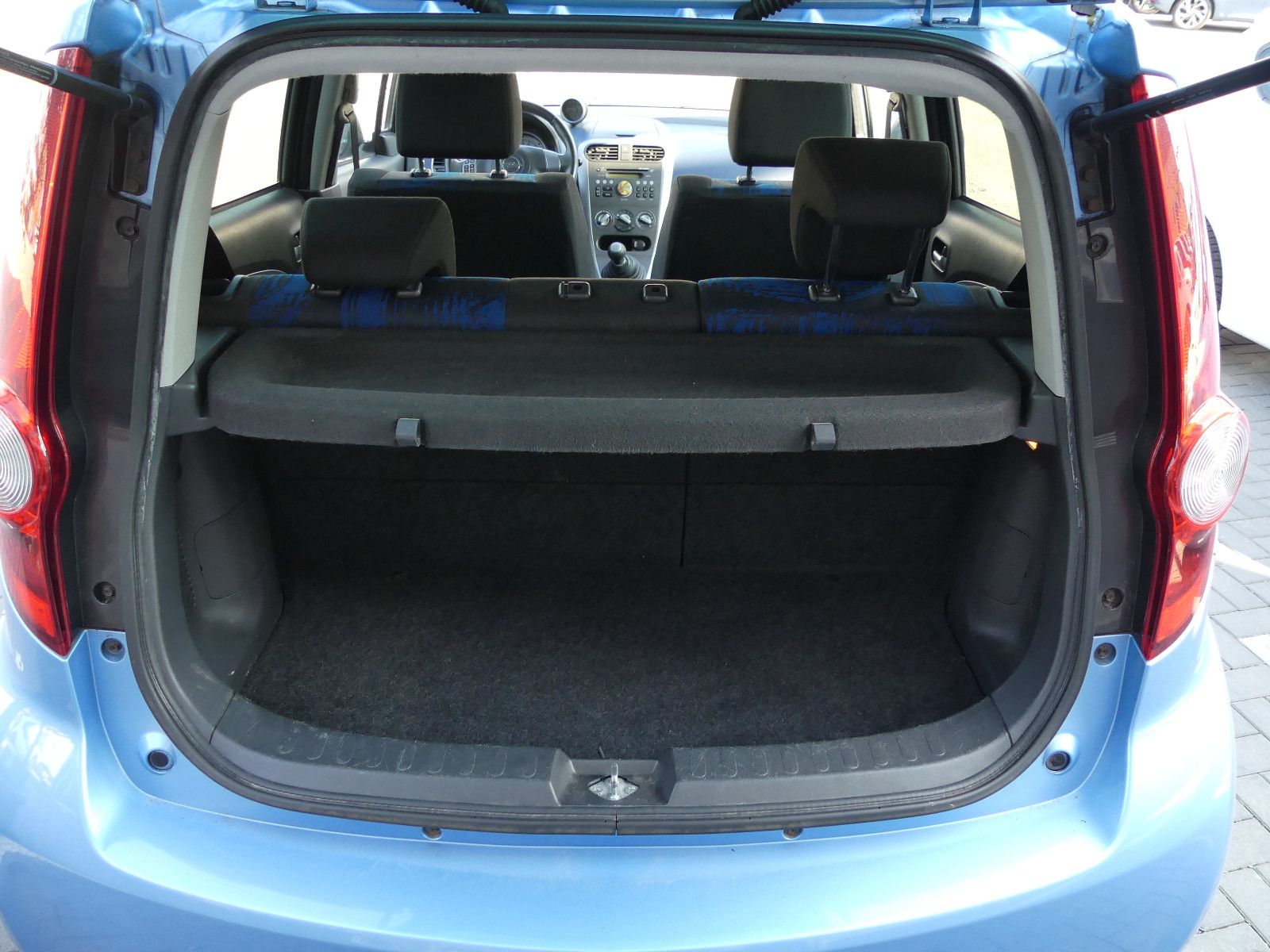 Fahrzeugabbildung Opel Agila B Edition"70TKM"