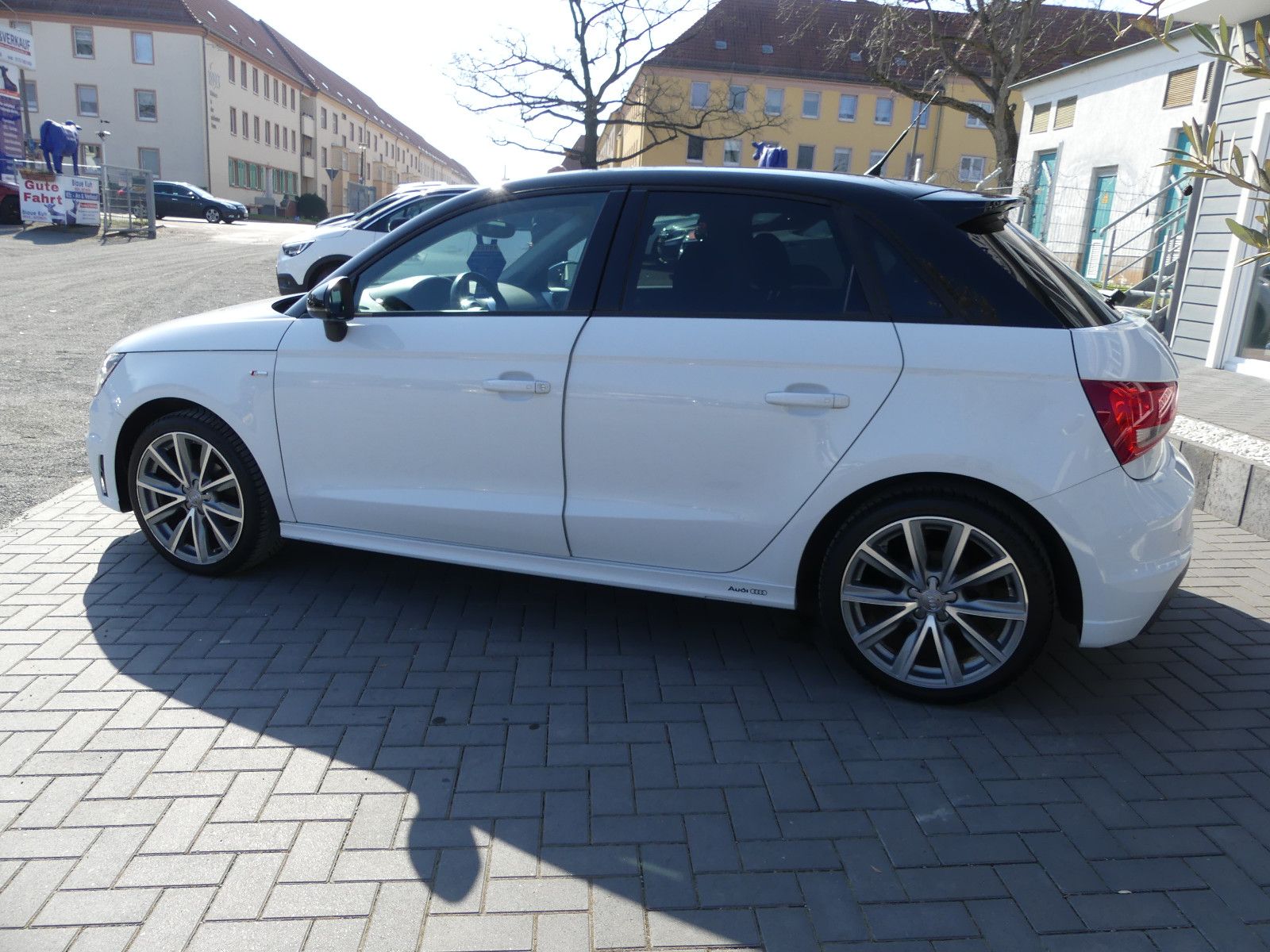 Fahrzeugabbildung Audi A1 Sportback admired, S- Line
