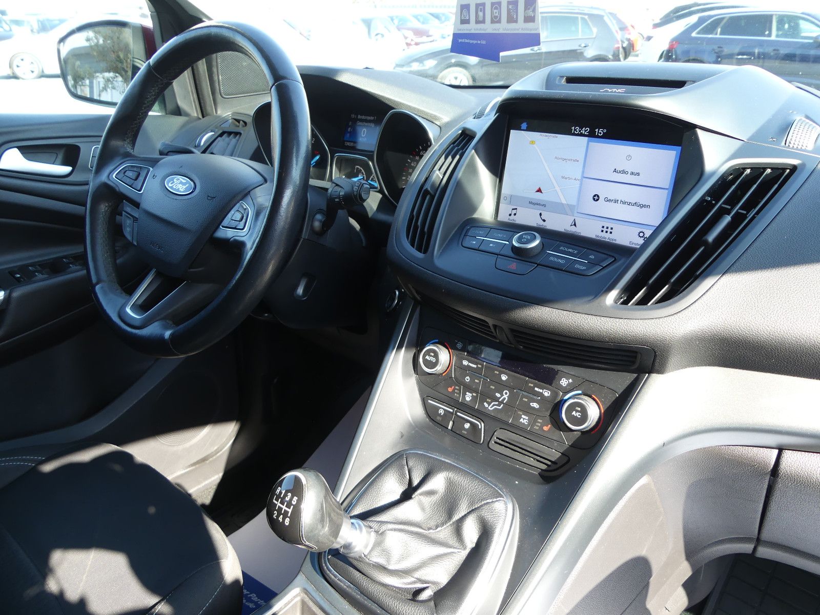 Fahrzeugabbildung Ford Kuga Cool & Connect