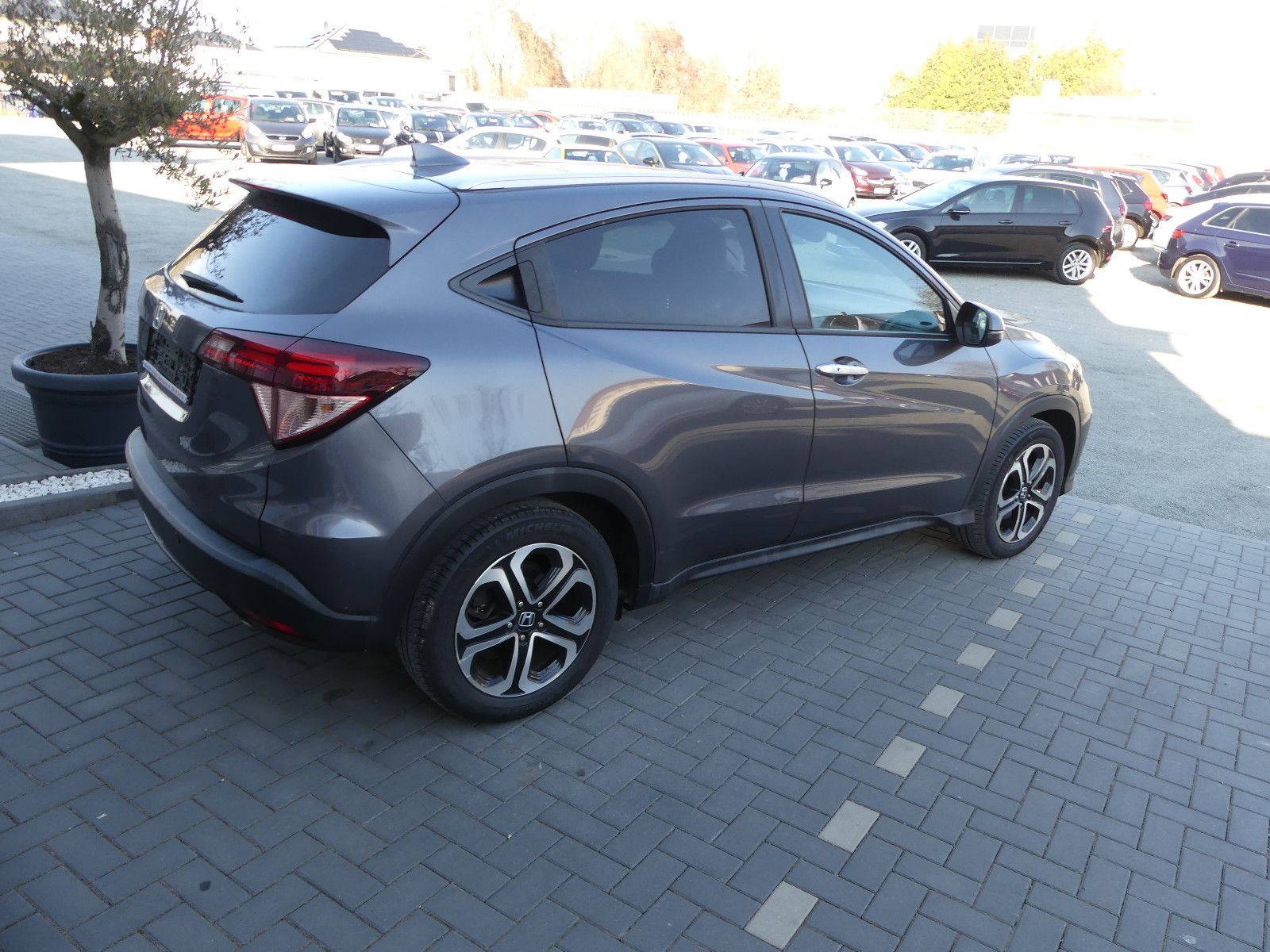 Fahrzeugabbildung Honda HR-V Executive"2.HAND"52TKM"