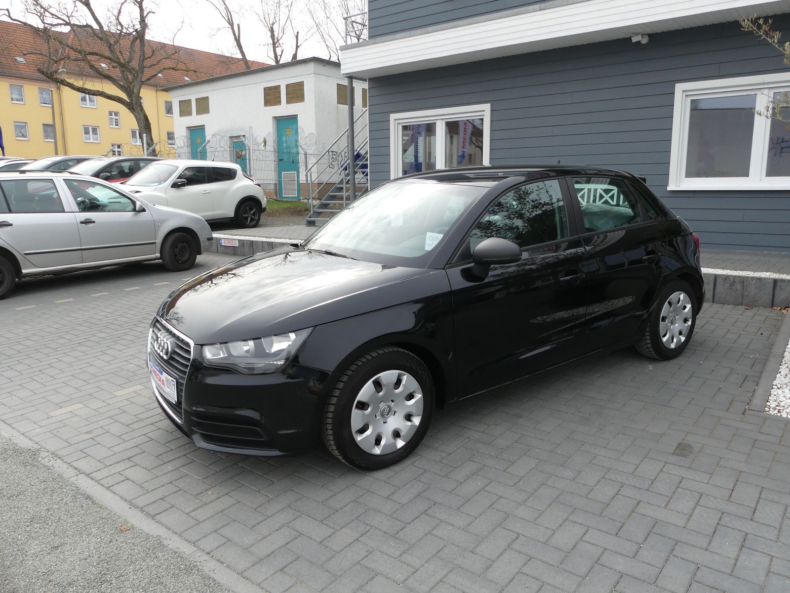 Fahrzeugabbildung Audi A1 Sportback attraction