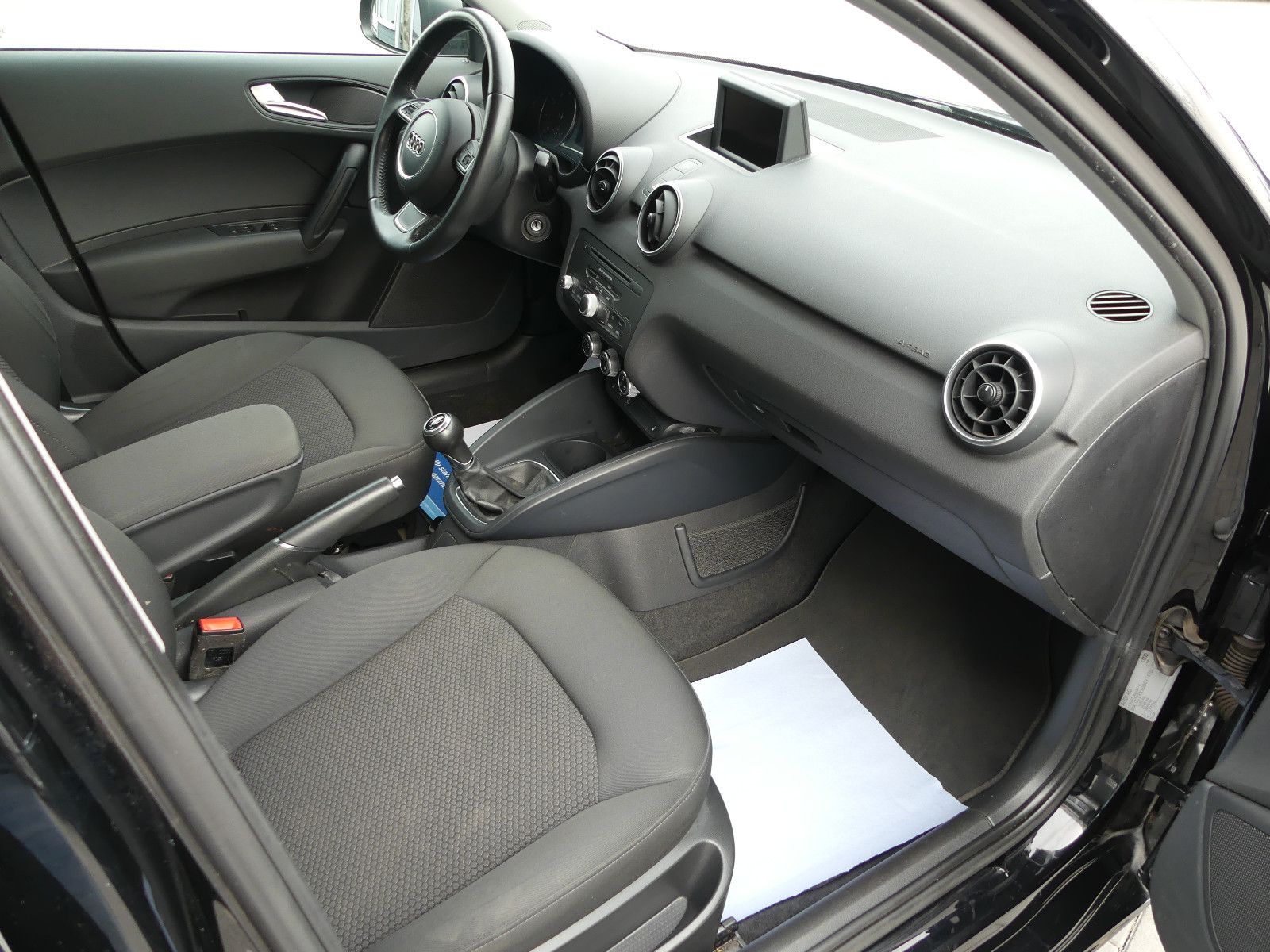 Fahrzeugabbildung Audi A1 Sportback attraction