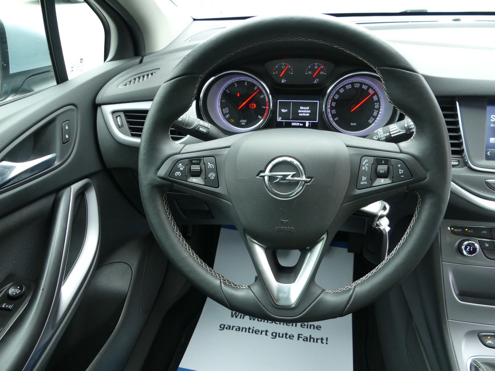 Fahrzeugabbildung Opel Astra K Lim. 5-trg. Edition Start/Stop"29TKM"