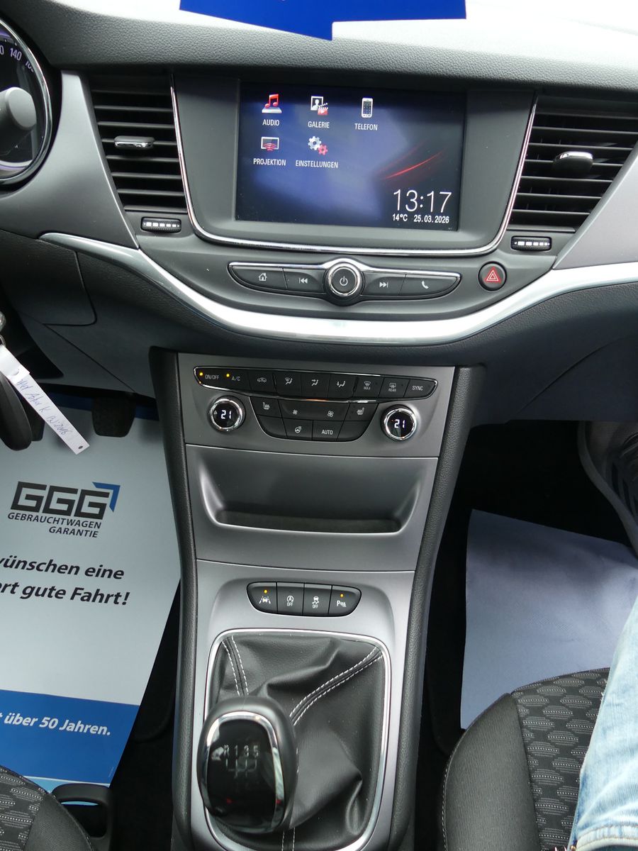 Fahrzeugabbildung Opel Astra K Lim. 5-trg. Edition Start/Stop"29TKM"