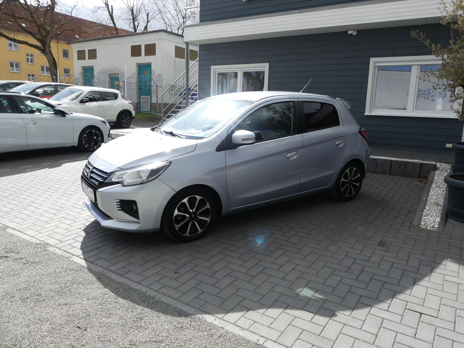 Fahrzeugabbildung Mitsubishi Space Star Active+"AUTOMATIK"21TKM"