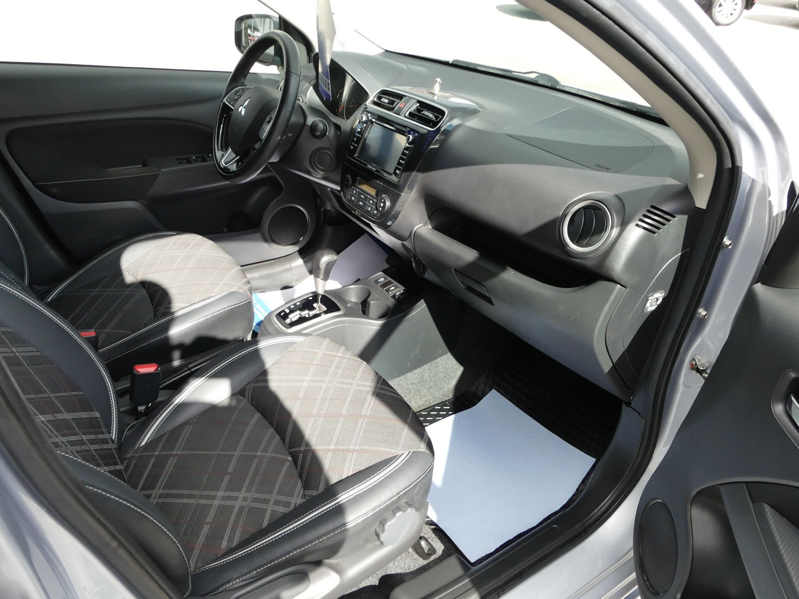 Fahrzeugabbildung Mitsubishi Space Star Active+"AUTOMATIK"21TKM"