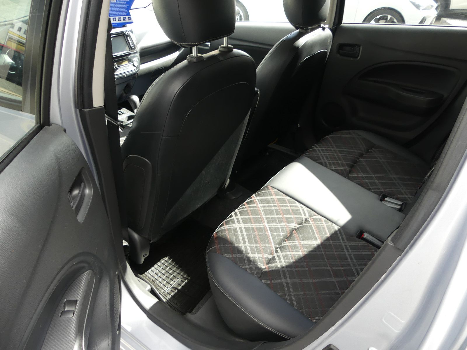 Fahrzeugabbildung Mitsubishi Space Star Active+"AUTOMATIK"21TKM"
