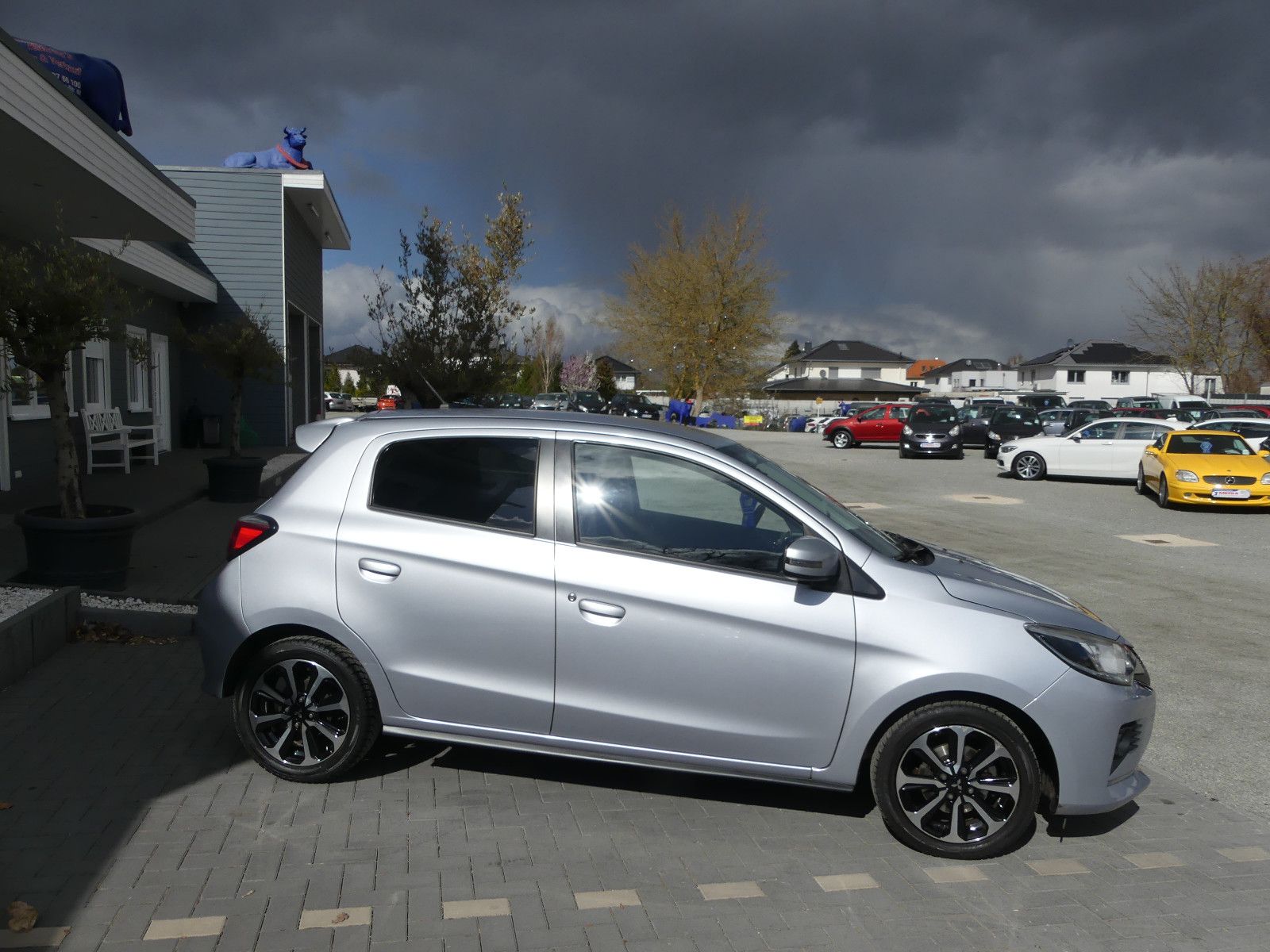 Fahrzeugabbildung Mitsubishi Space Star Active+"AUTOMATIK"21TKM"